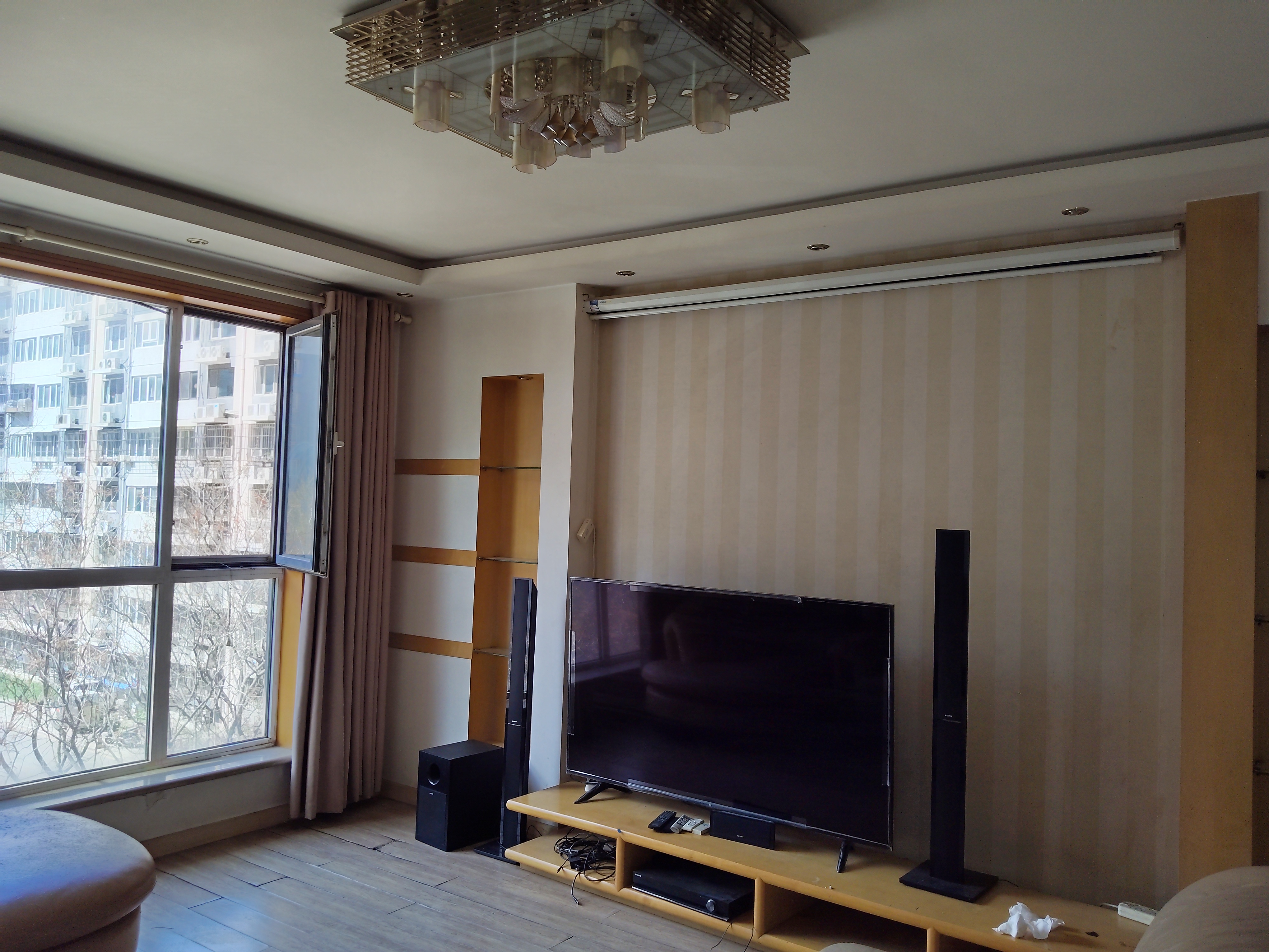 朝阳旺角 2居室 2800元/月