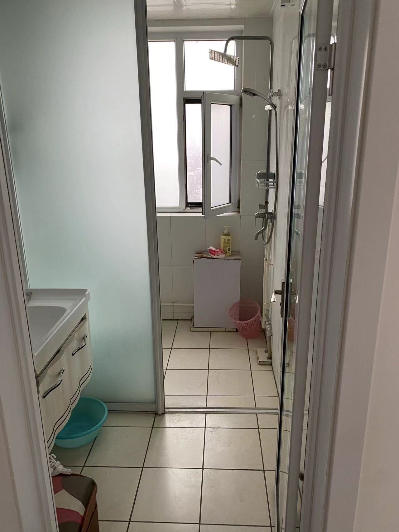 万达附近金都时代新城 随时看房·
