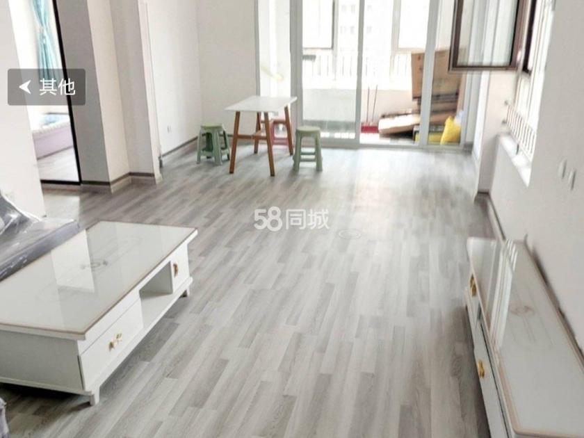 和风雅苑 4居室 2300元/月