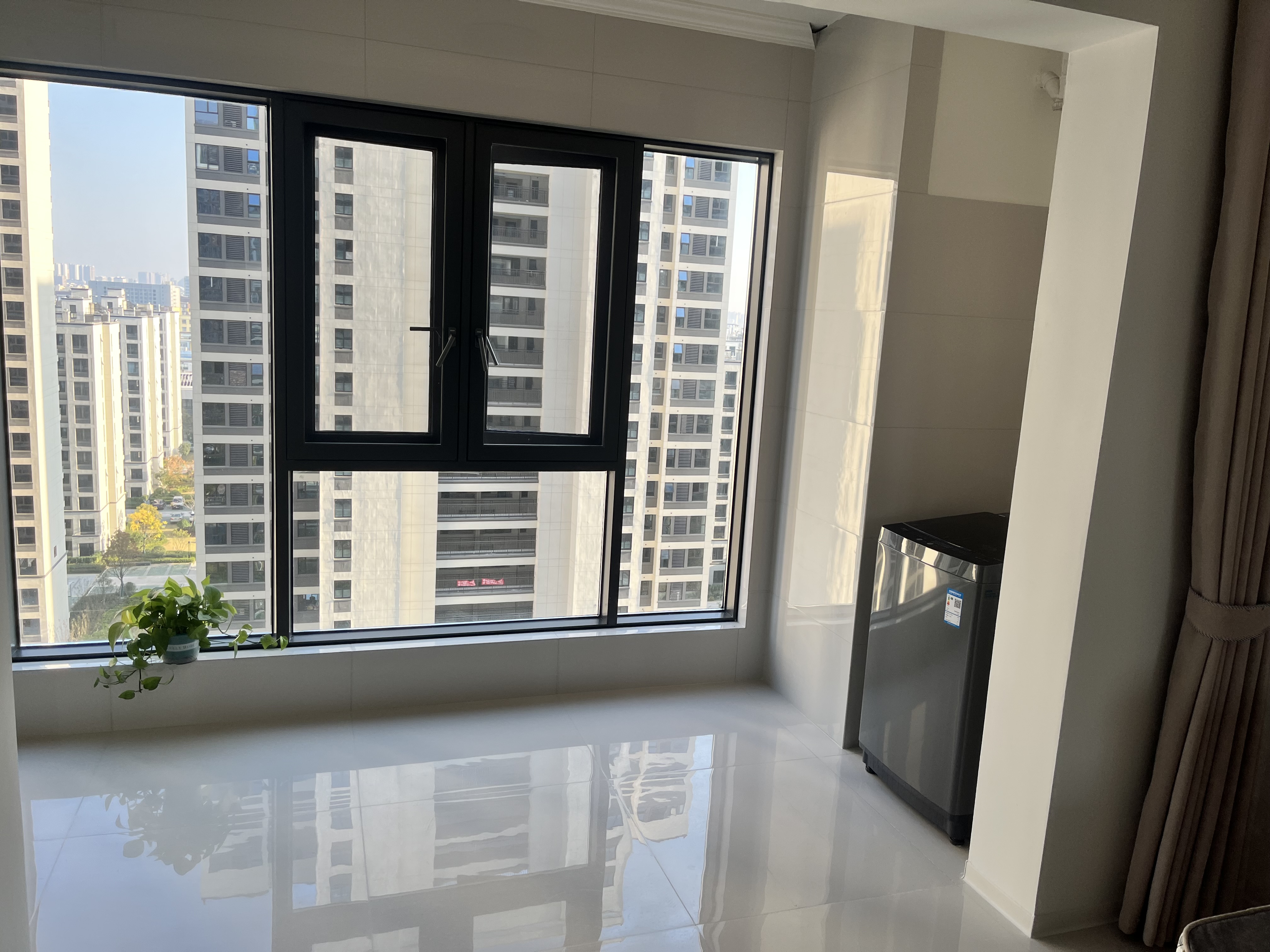 芳华园 随时看房·