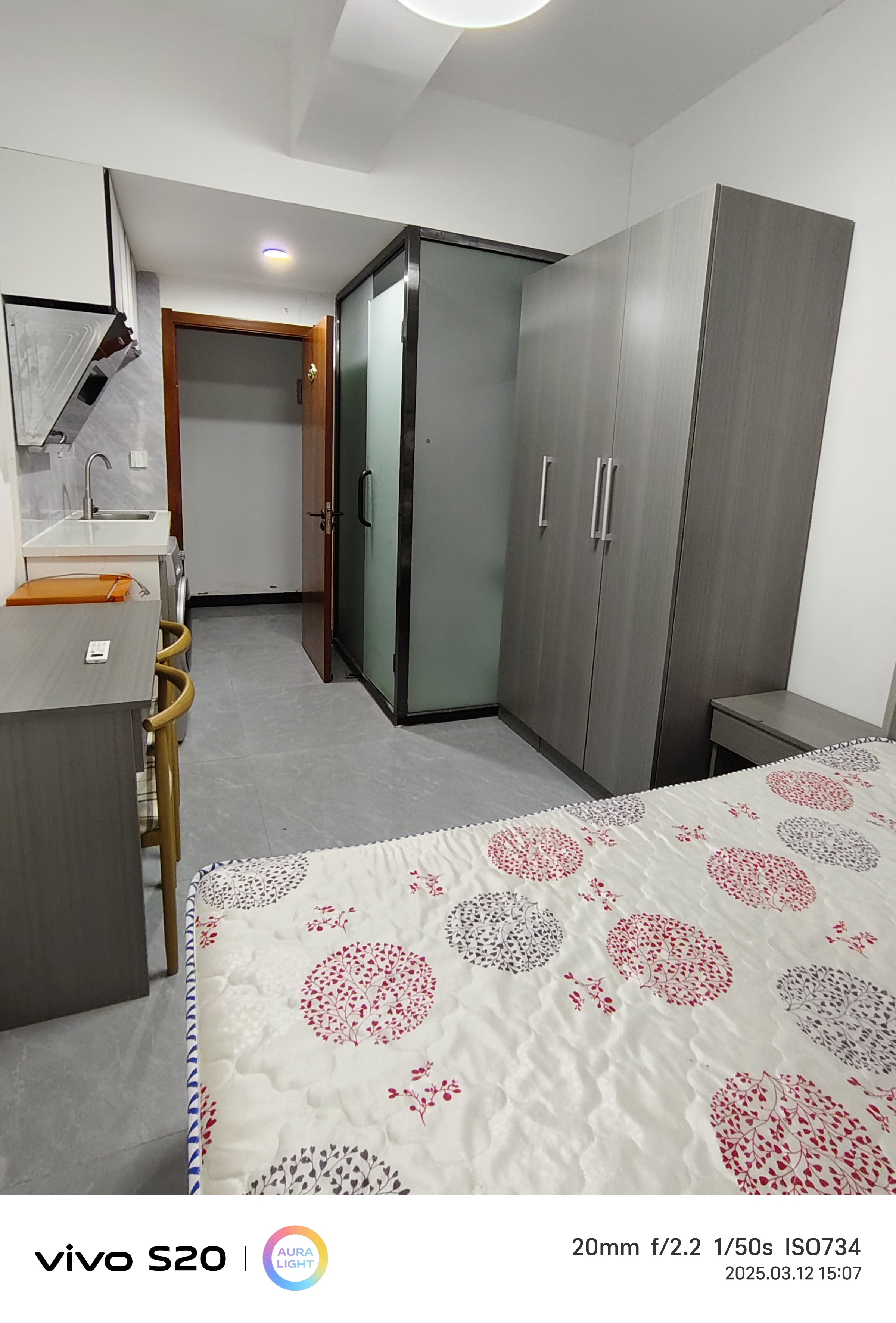 方家村 1居室 2500元/月