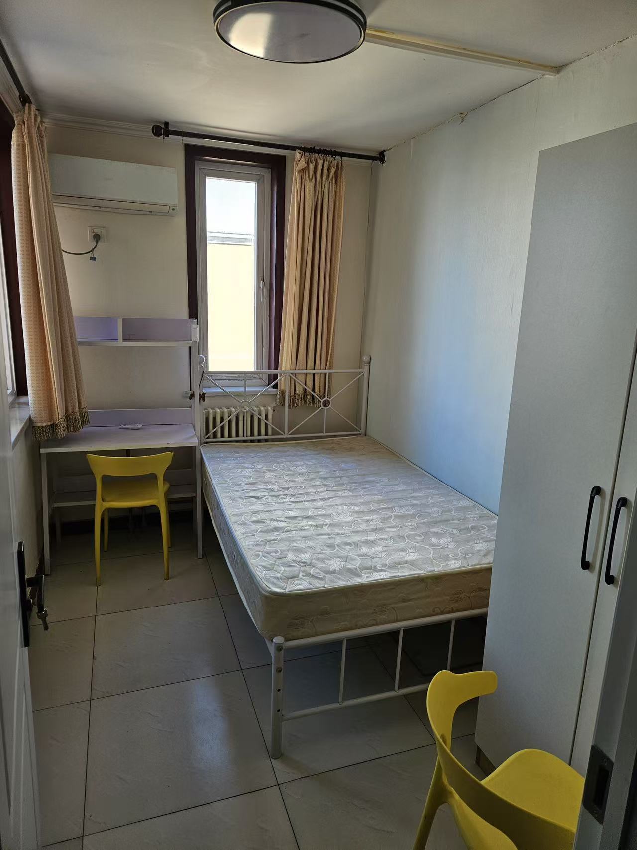 冬晴园 5居室 1900元/月