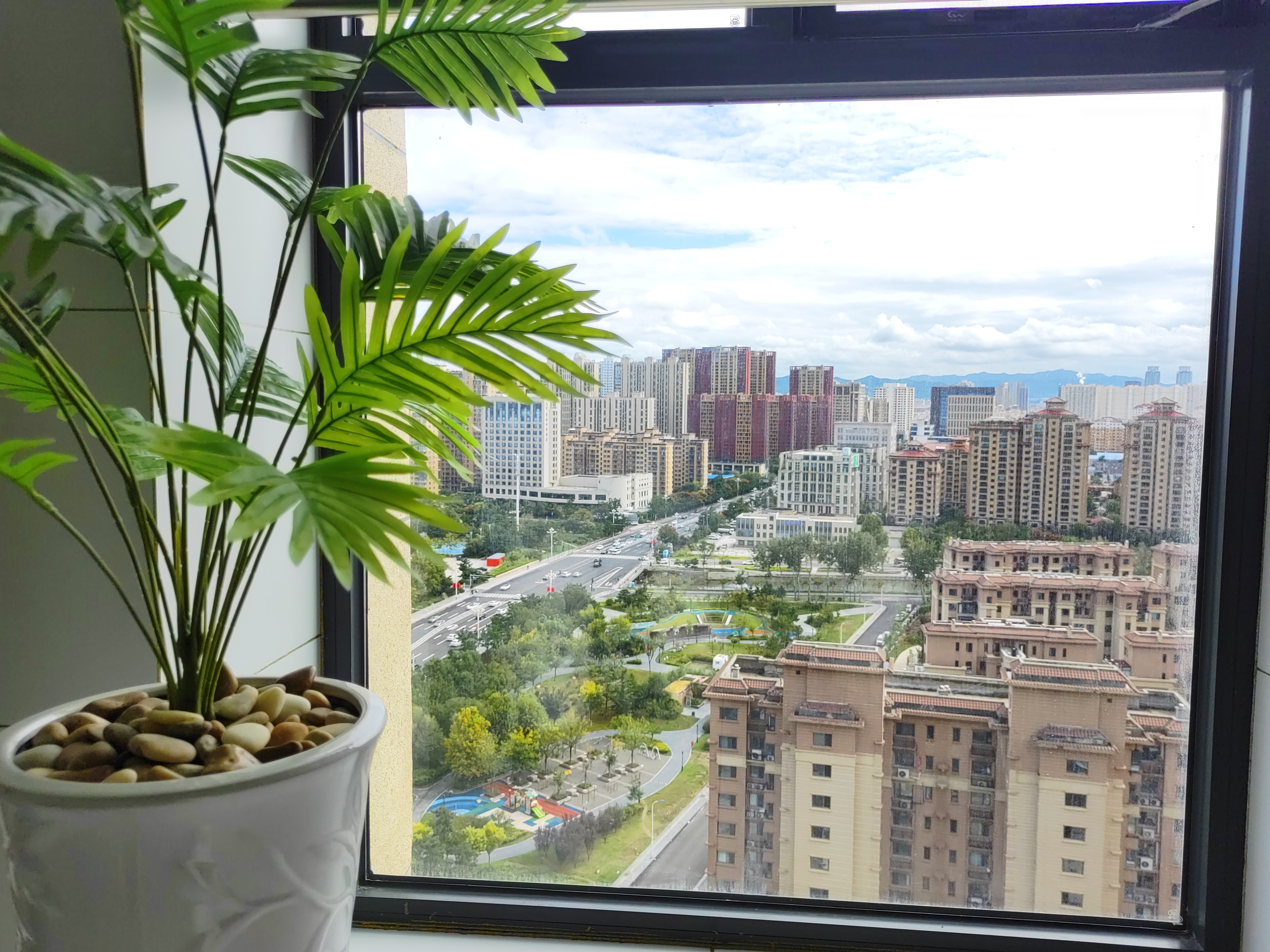 恒大海上帝景 随时看房·