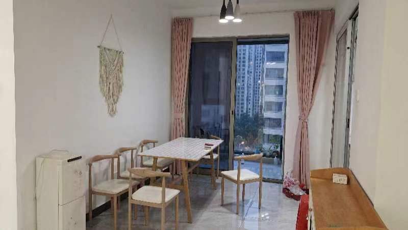 梅溪湖金茂湾二期 4居室 3800元/月
