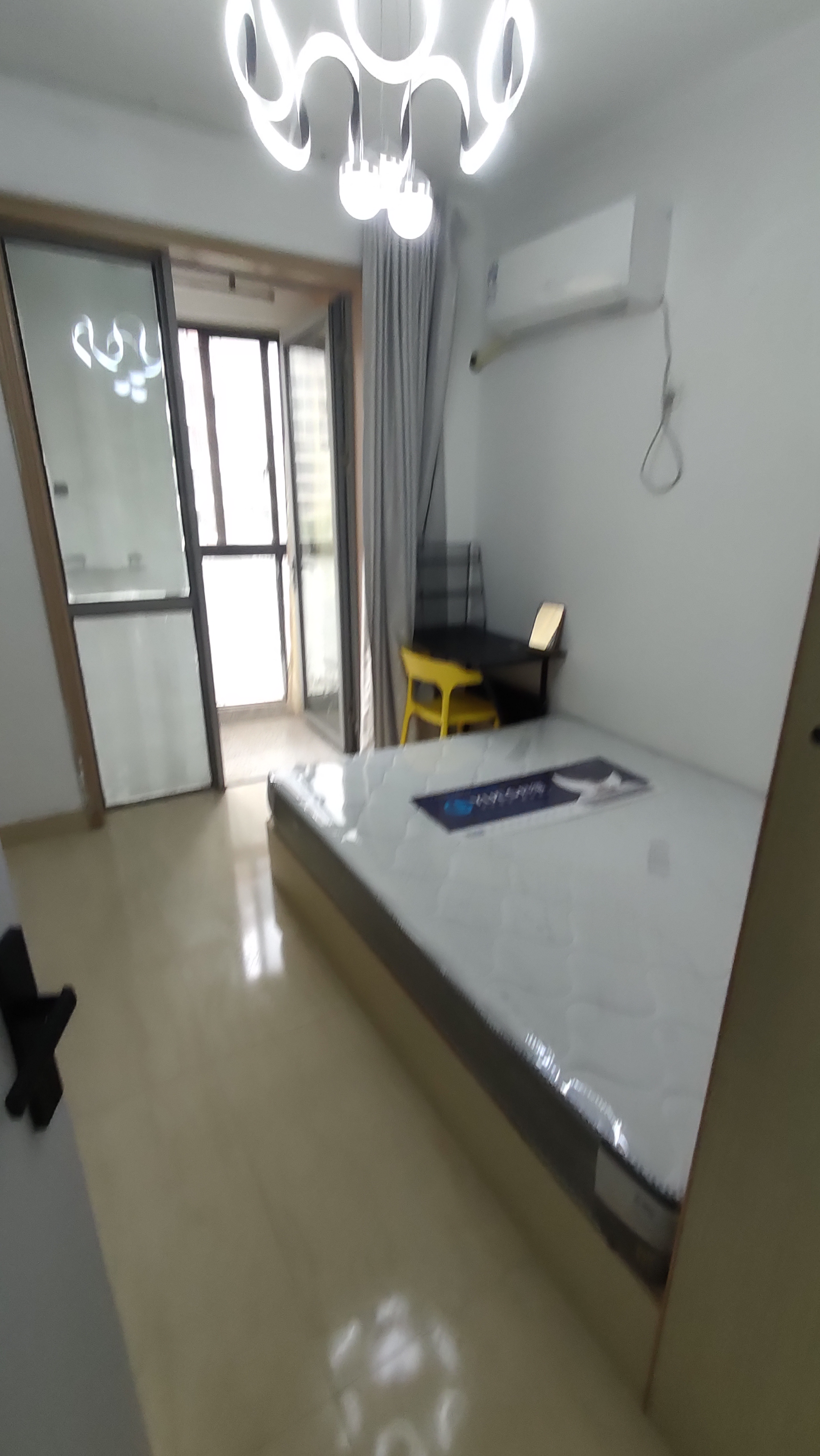 水秀苑 4居室 1100元/月