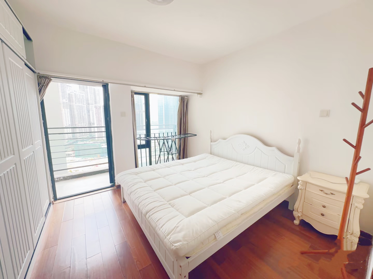 侨城馨苑 随时看房·