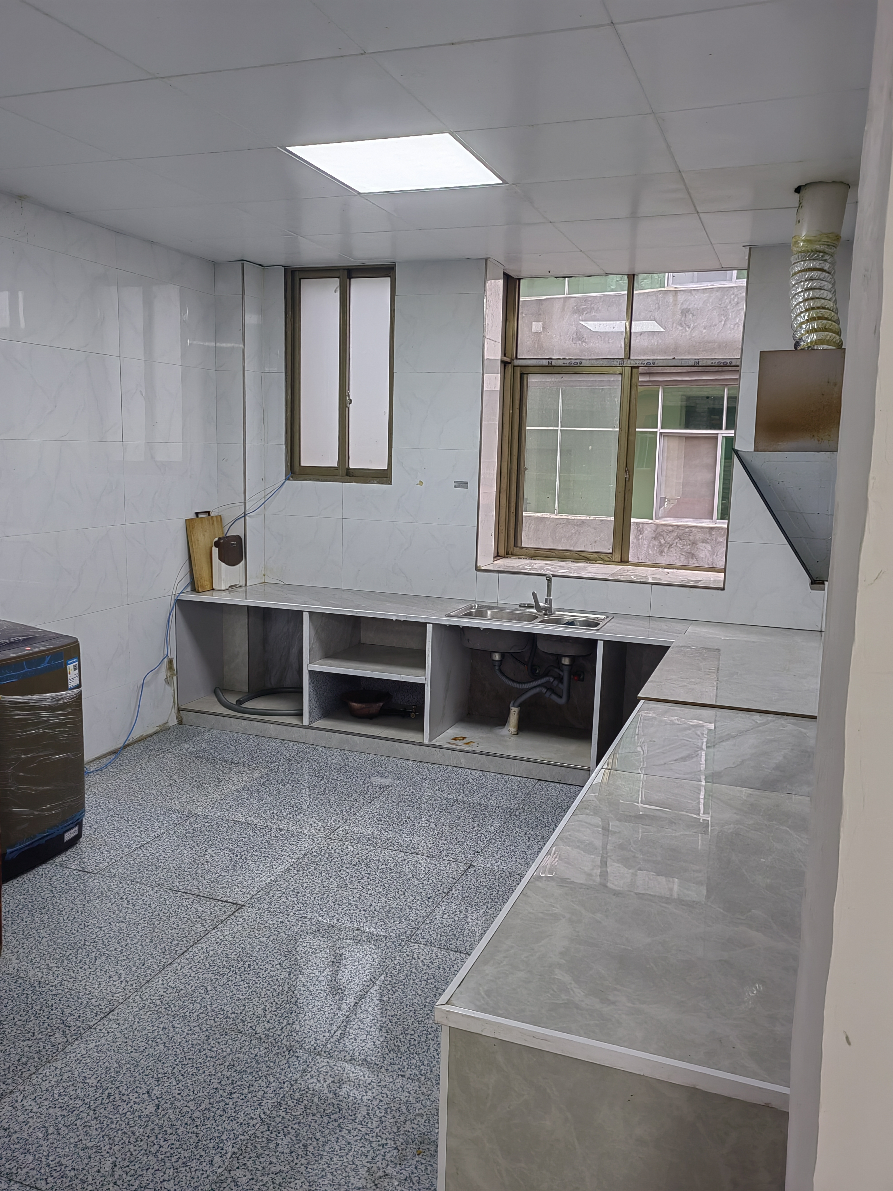 滨江镇柏里村 随时看房·