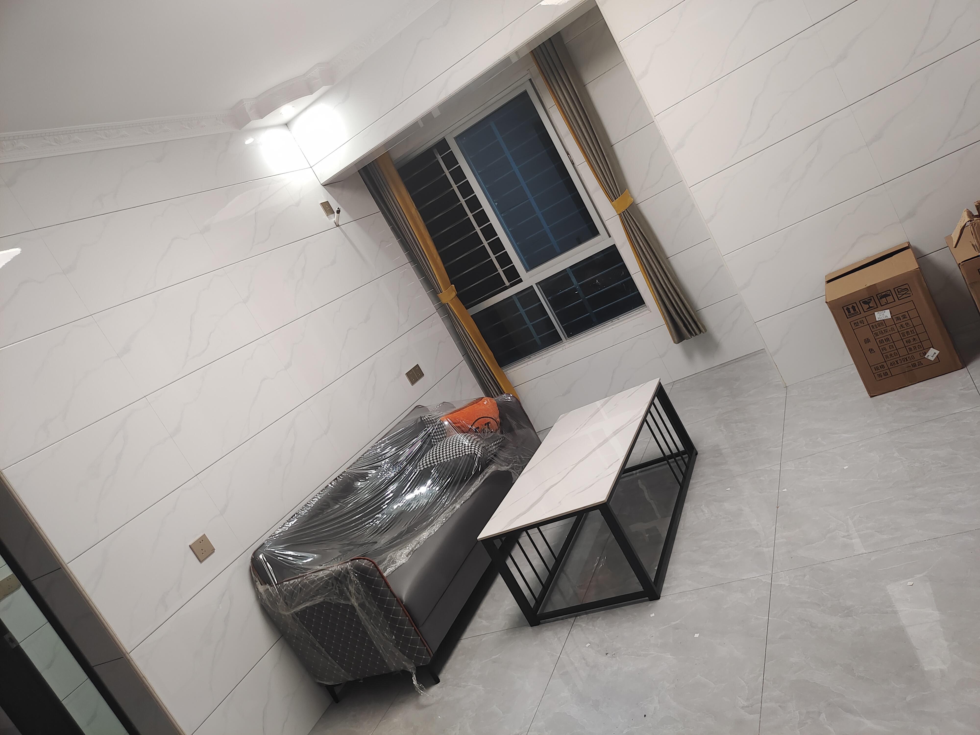 福溪小区D区 2居室 1300元/月