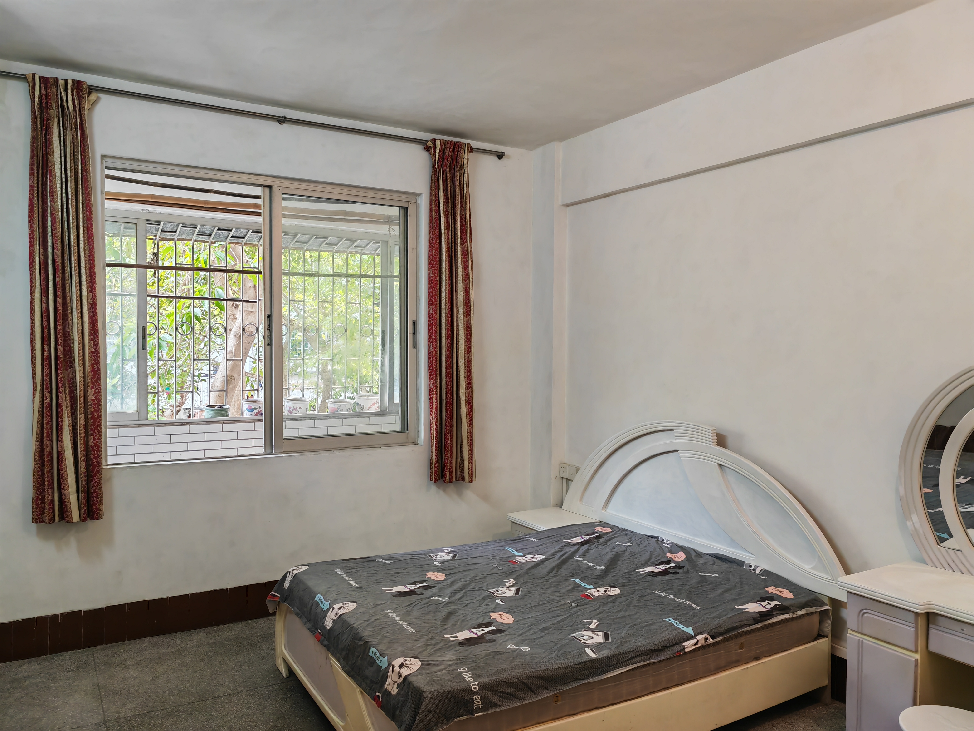 同福小区 随时看房·