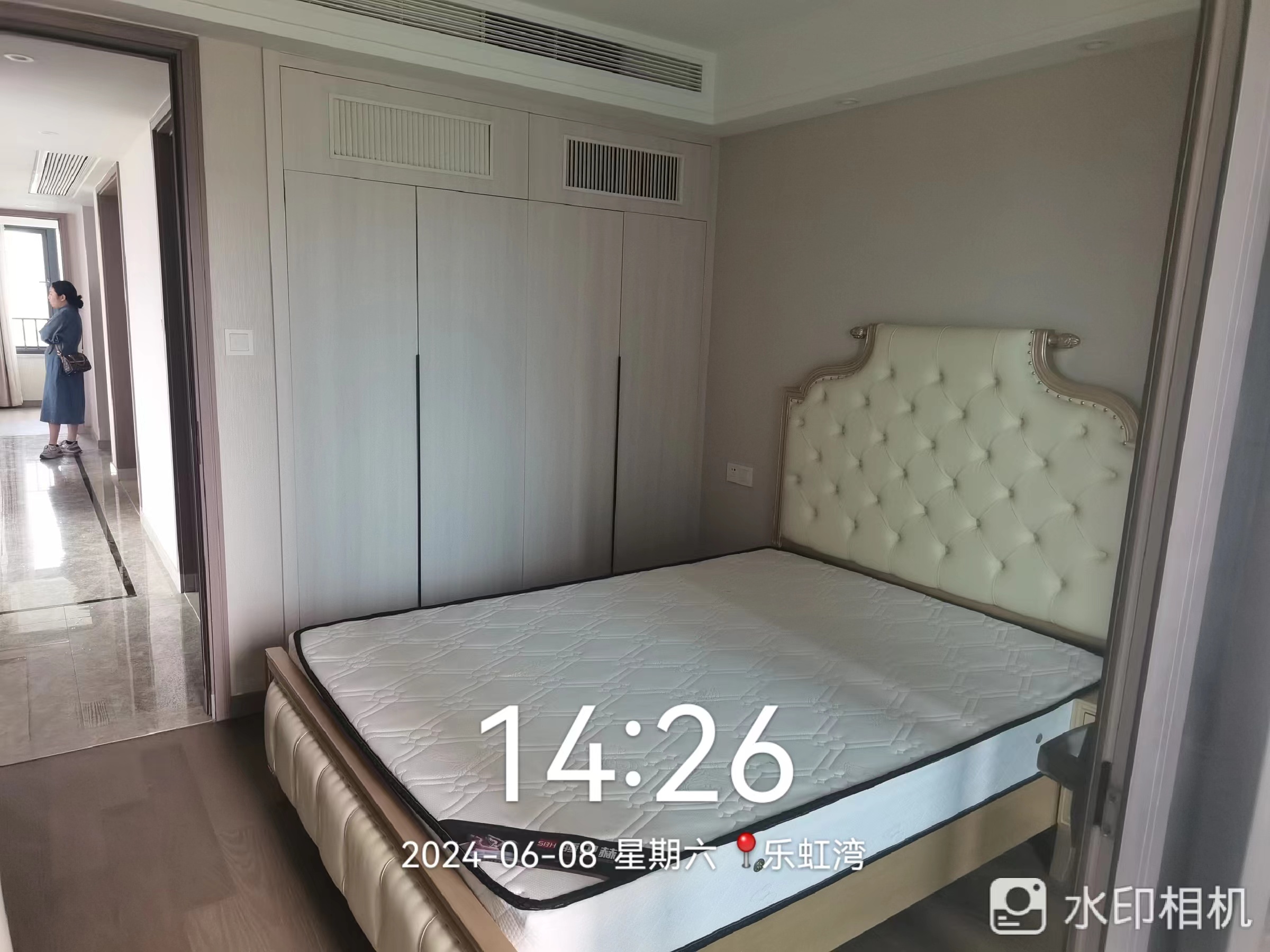 乐虹湾 随时看房·