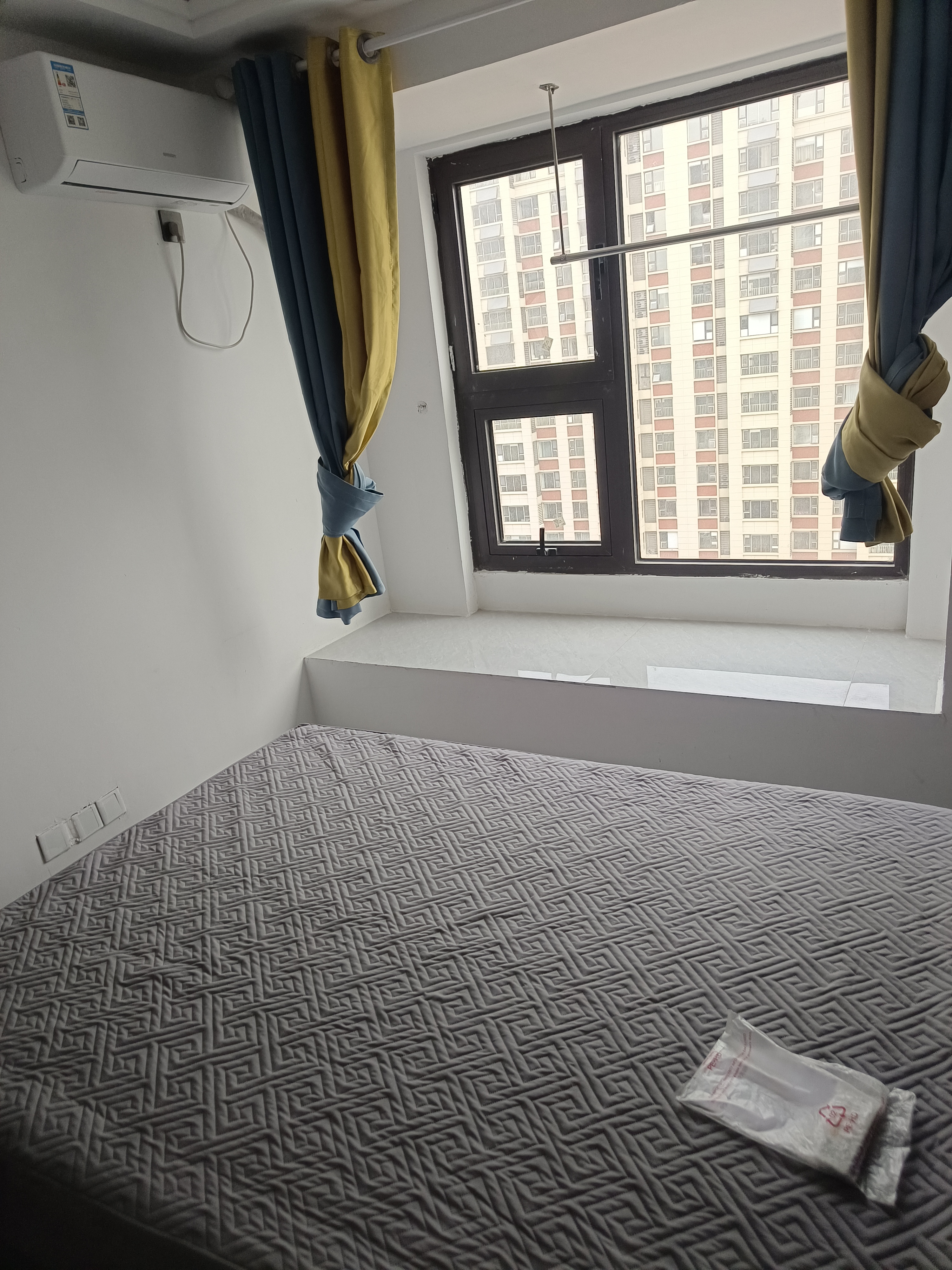 江阴申港湖滨佳苑 随时看房·