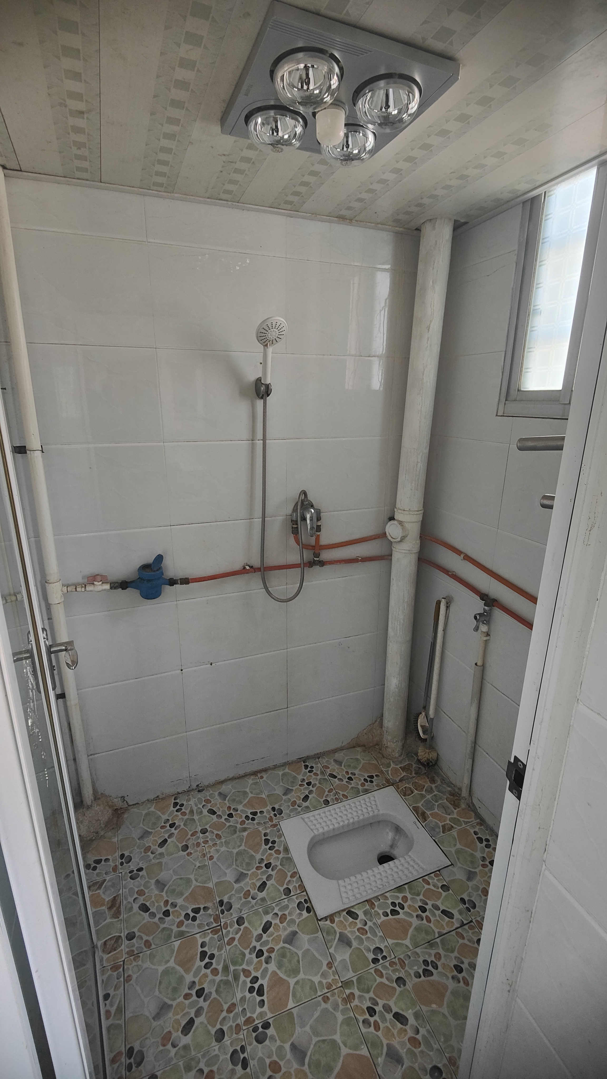 甘桂路辅路 随时看房·