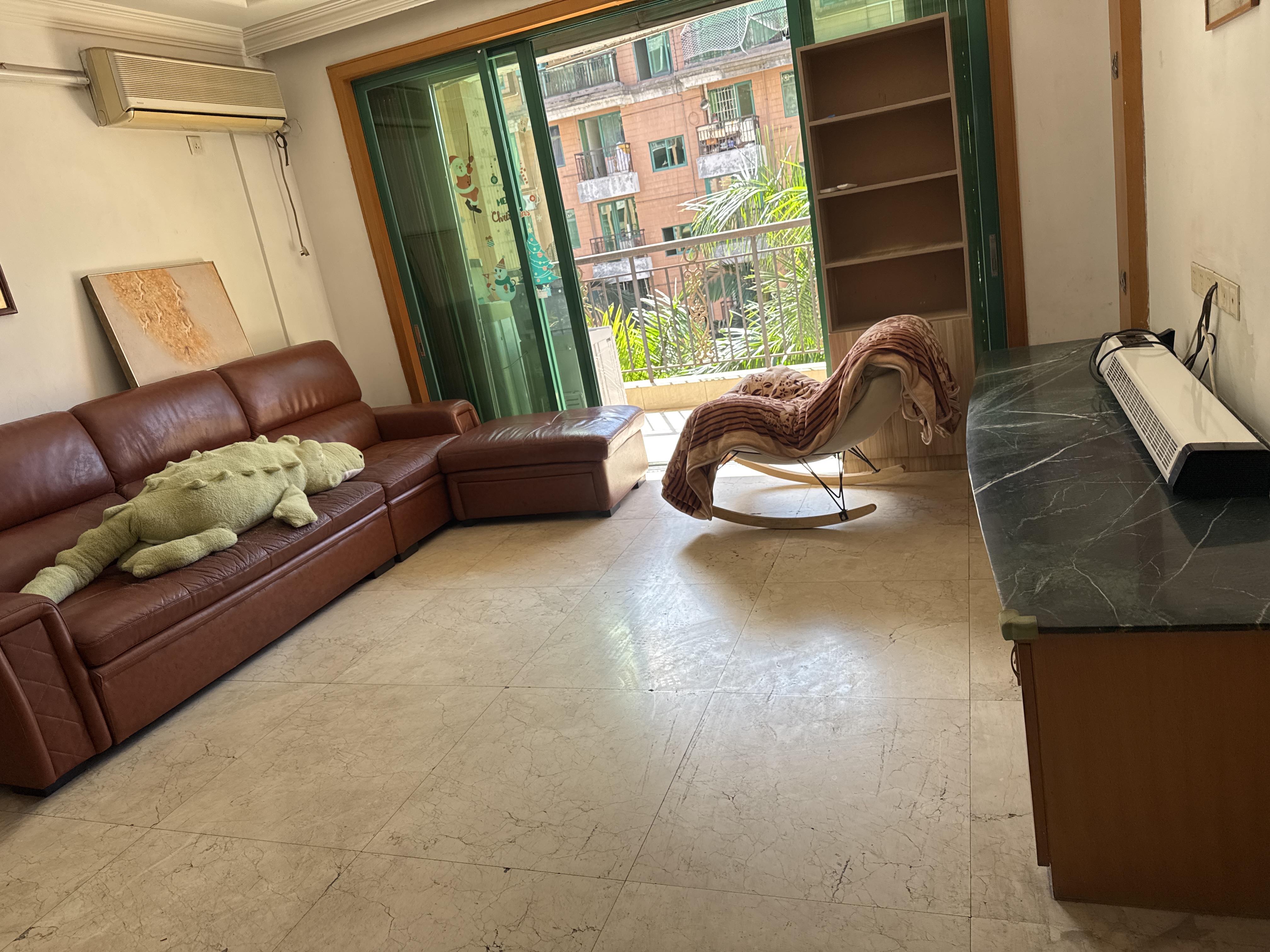 华港花园 3居室 5800元/月