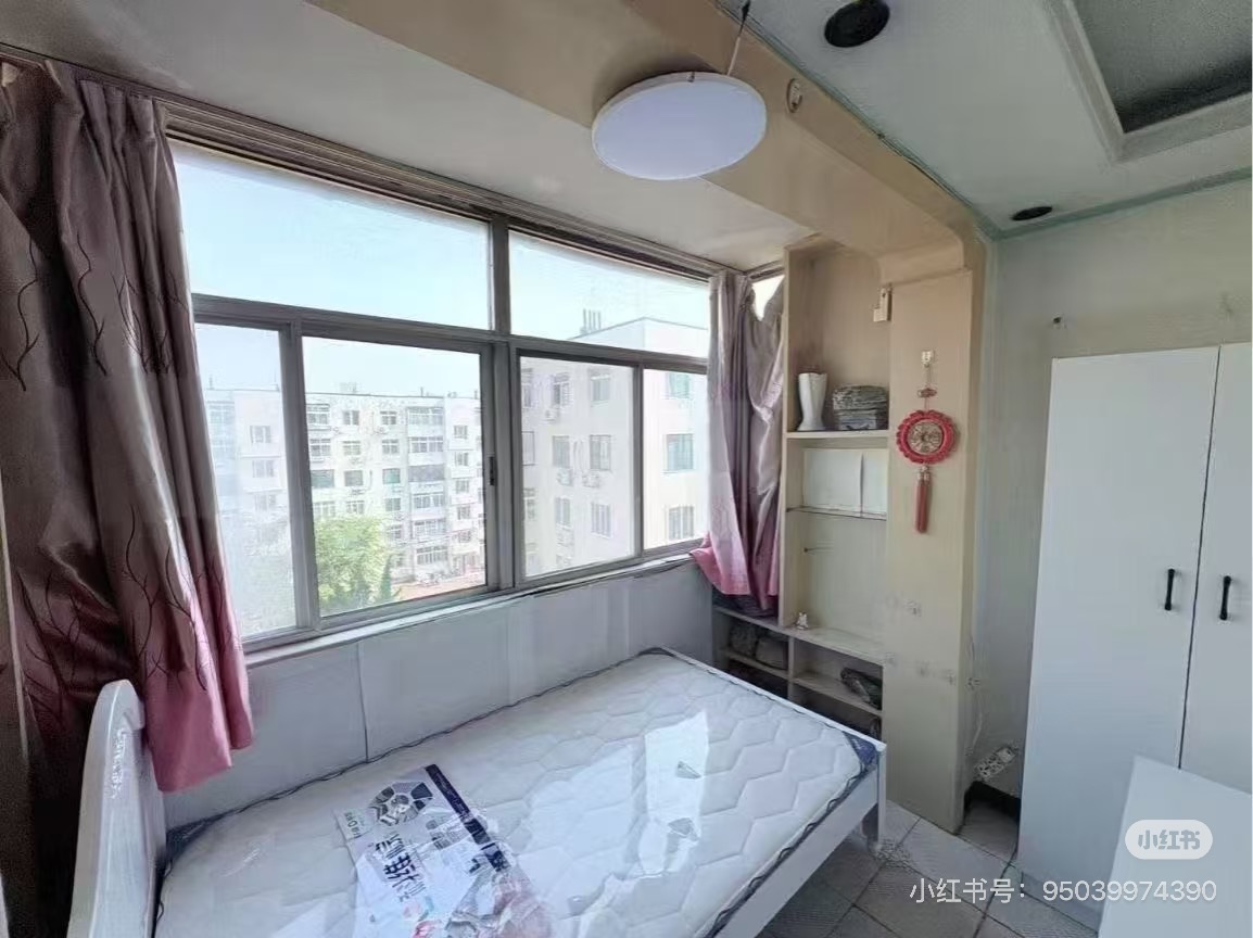 洞庭湖路小区 3居室 880元/月
