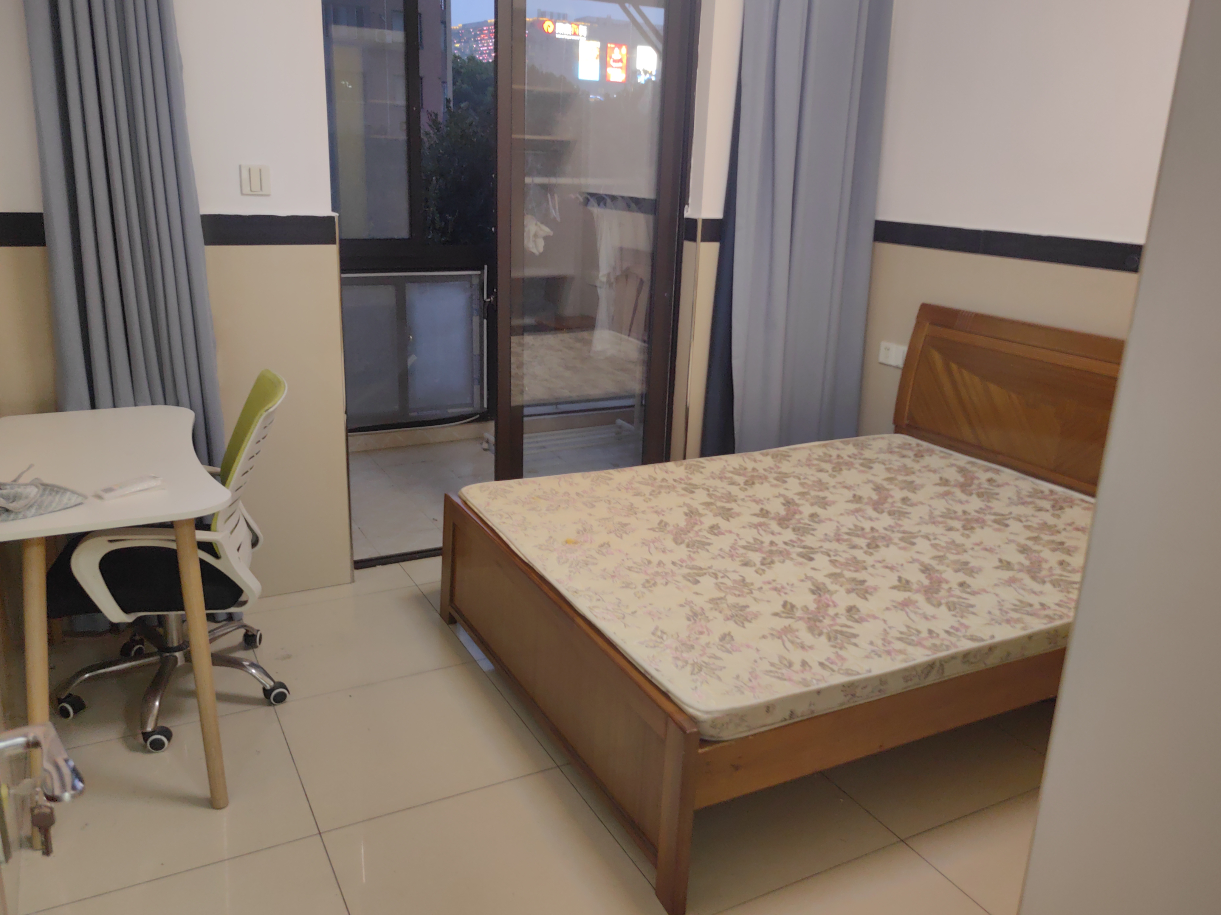 东岸嘉园二区 随时看房·