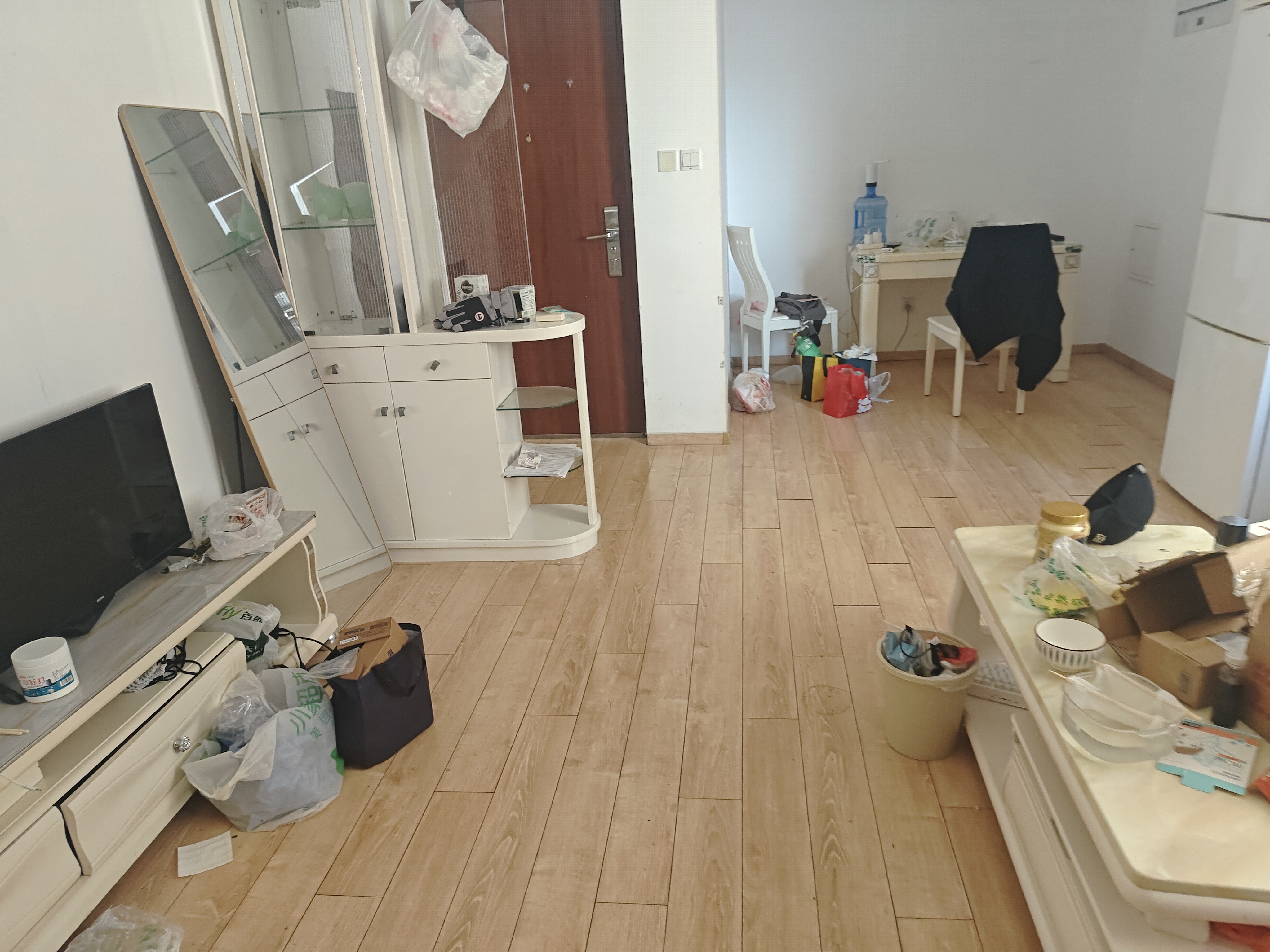 北京城建兴悦居 2居室 1800元/月