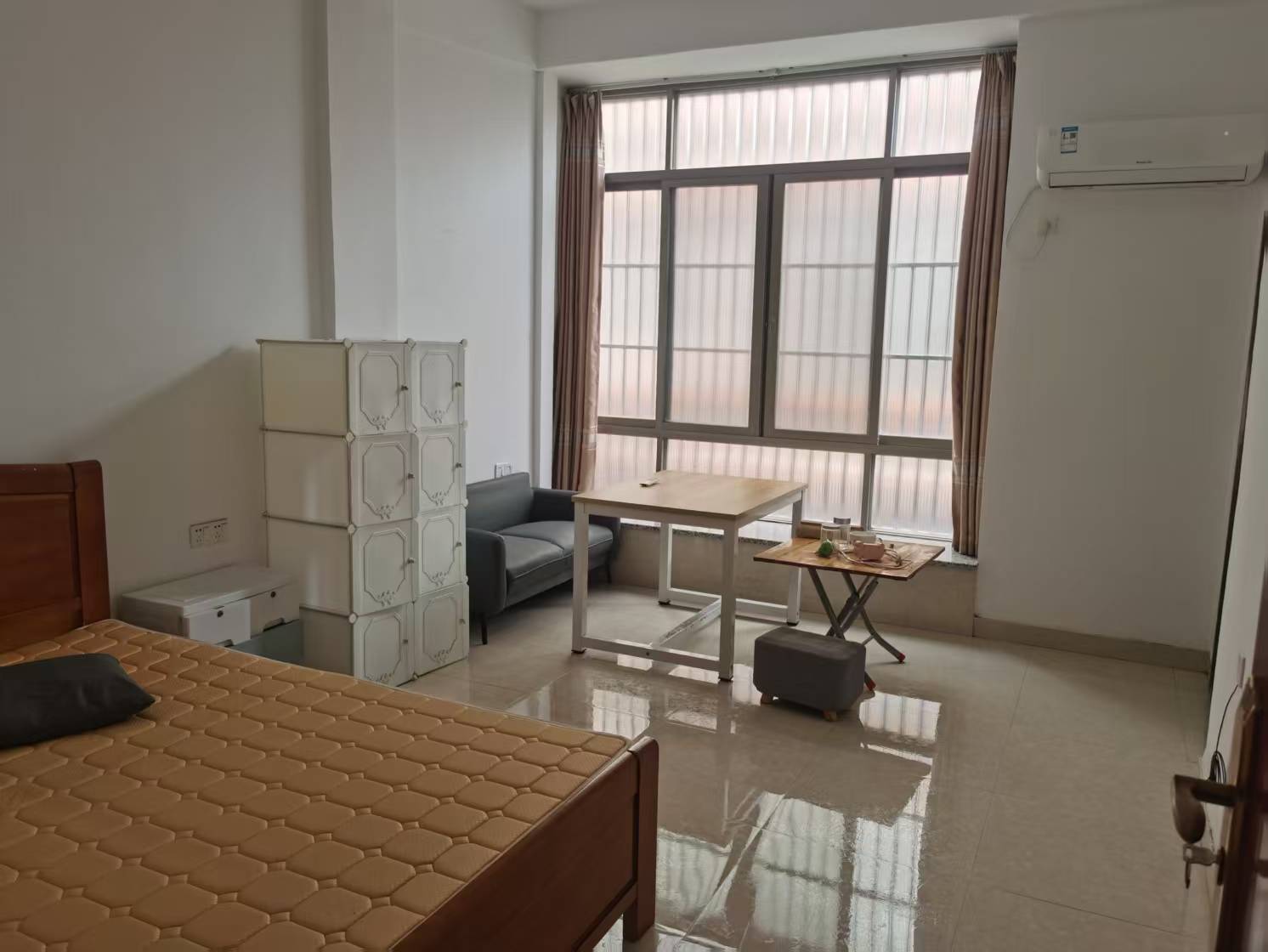 蓝和村 随时看房·