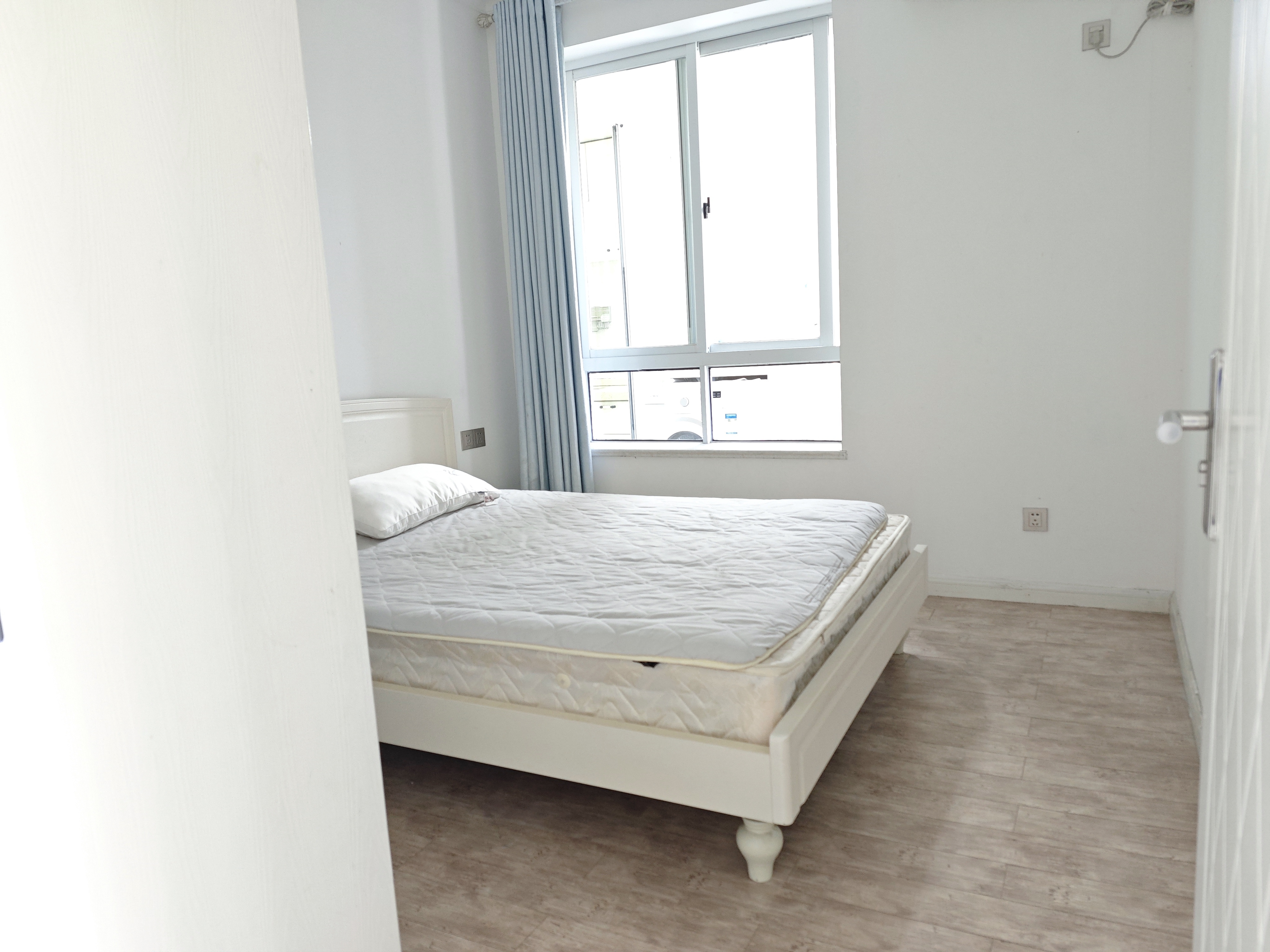 冠亚凯旋门 随时看房·