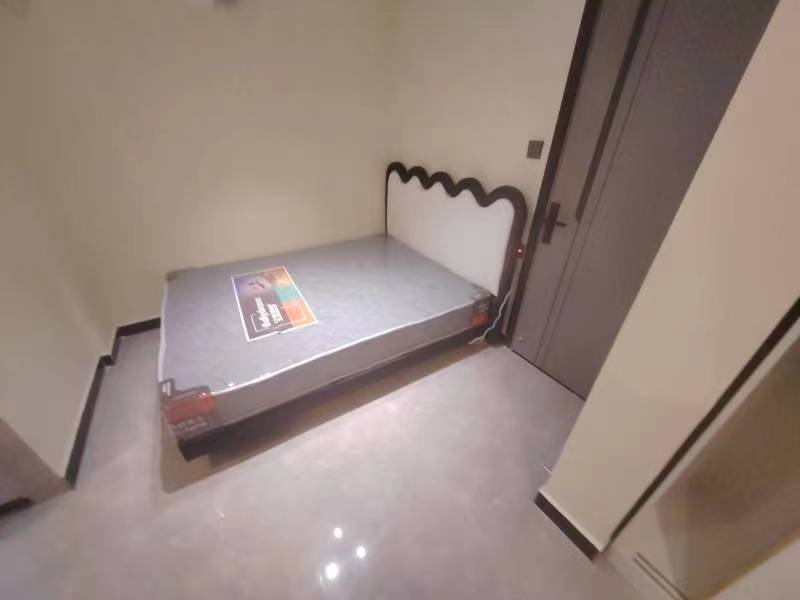 阳光威尼斯c区 1居室 2450元/月