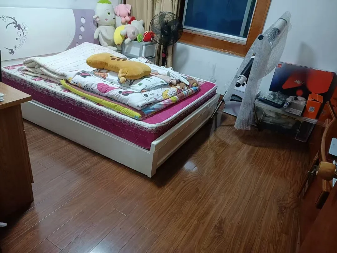 鑫鑫小区 随时看房·