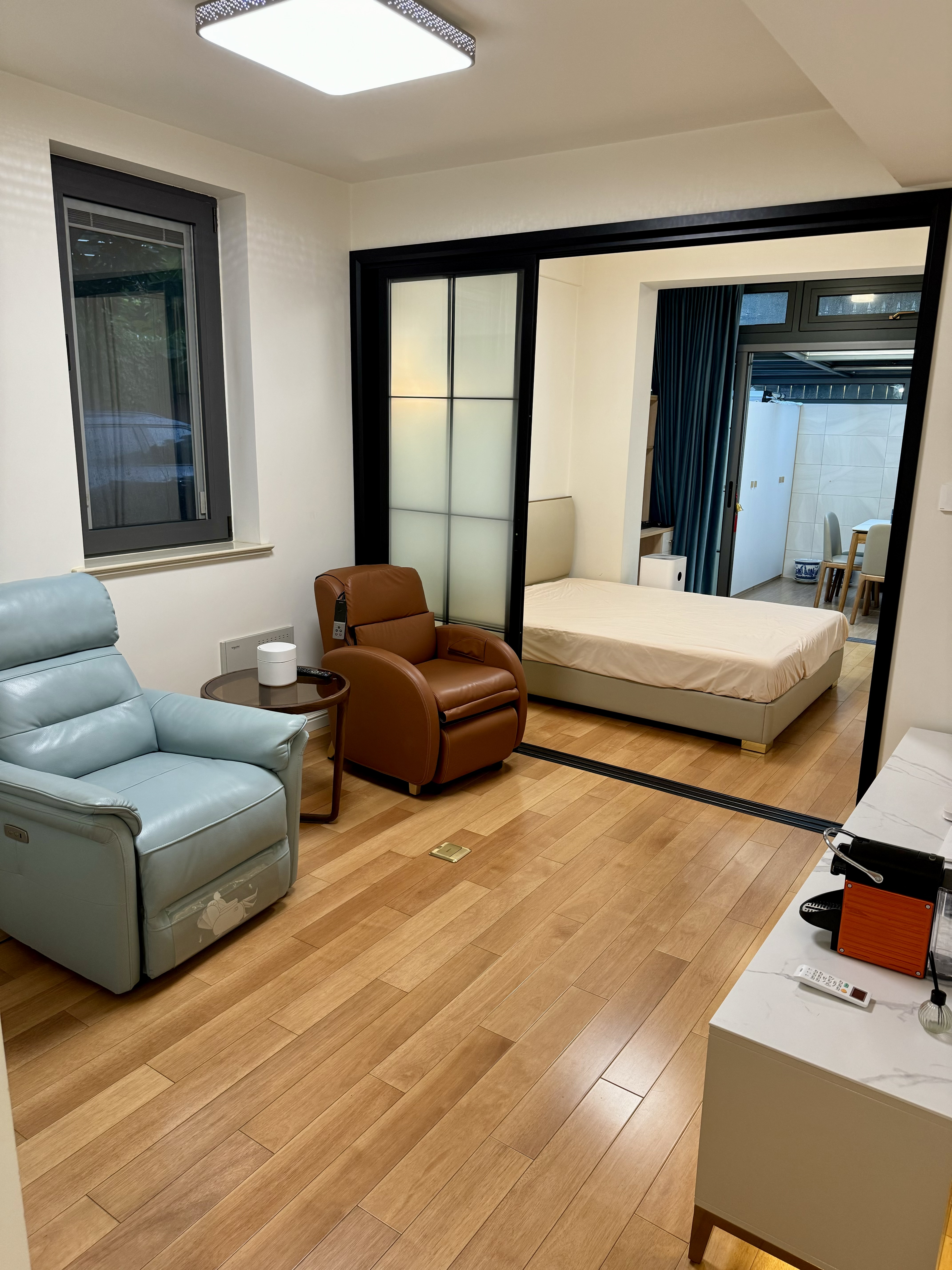 长新小区 2居室 3800元/月
