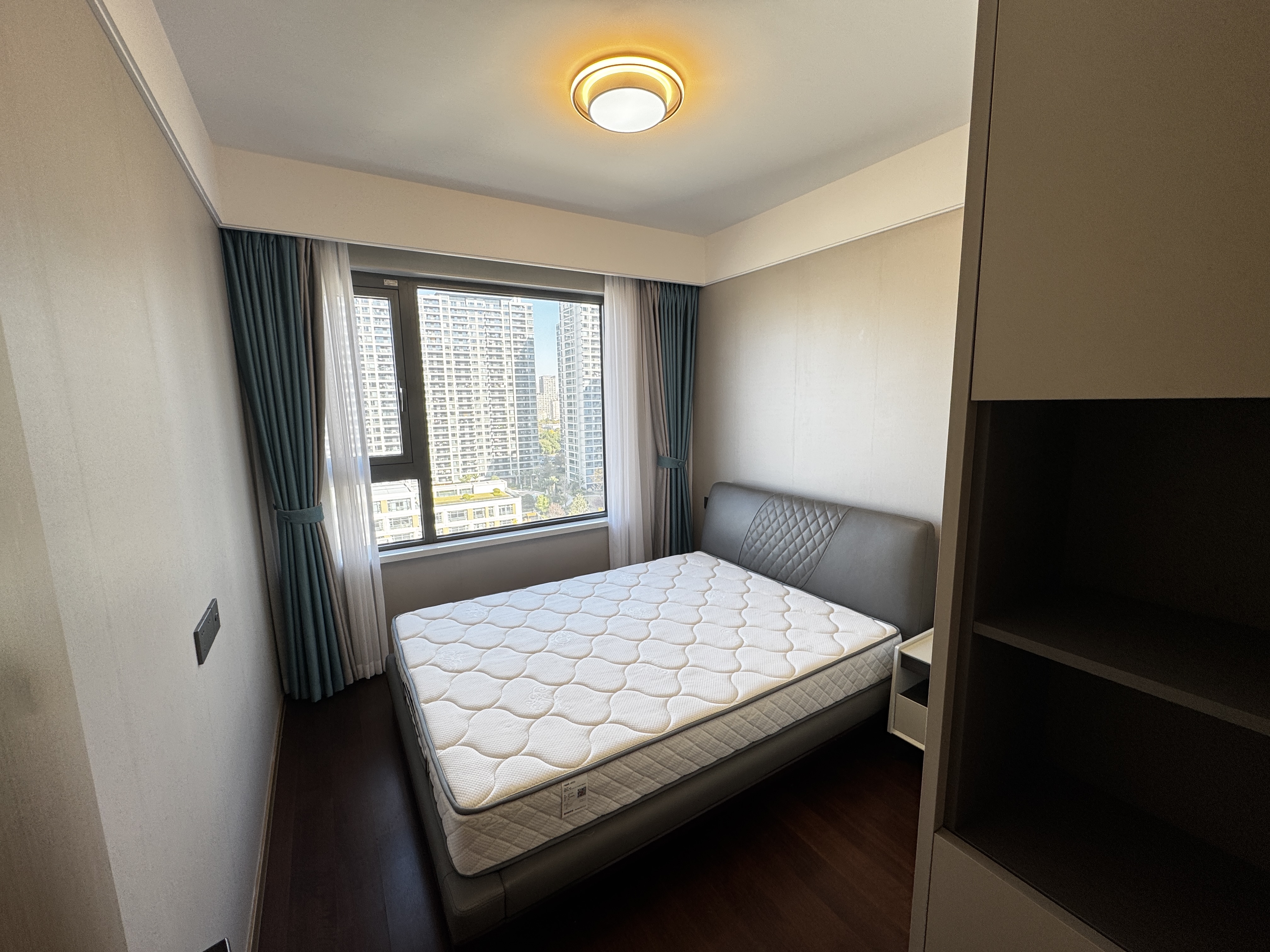 新越锦宸名邸 随时看房·