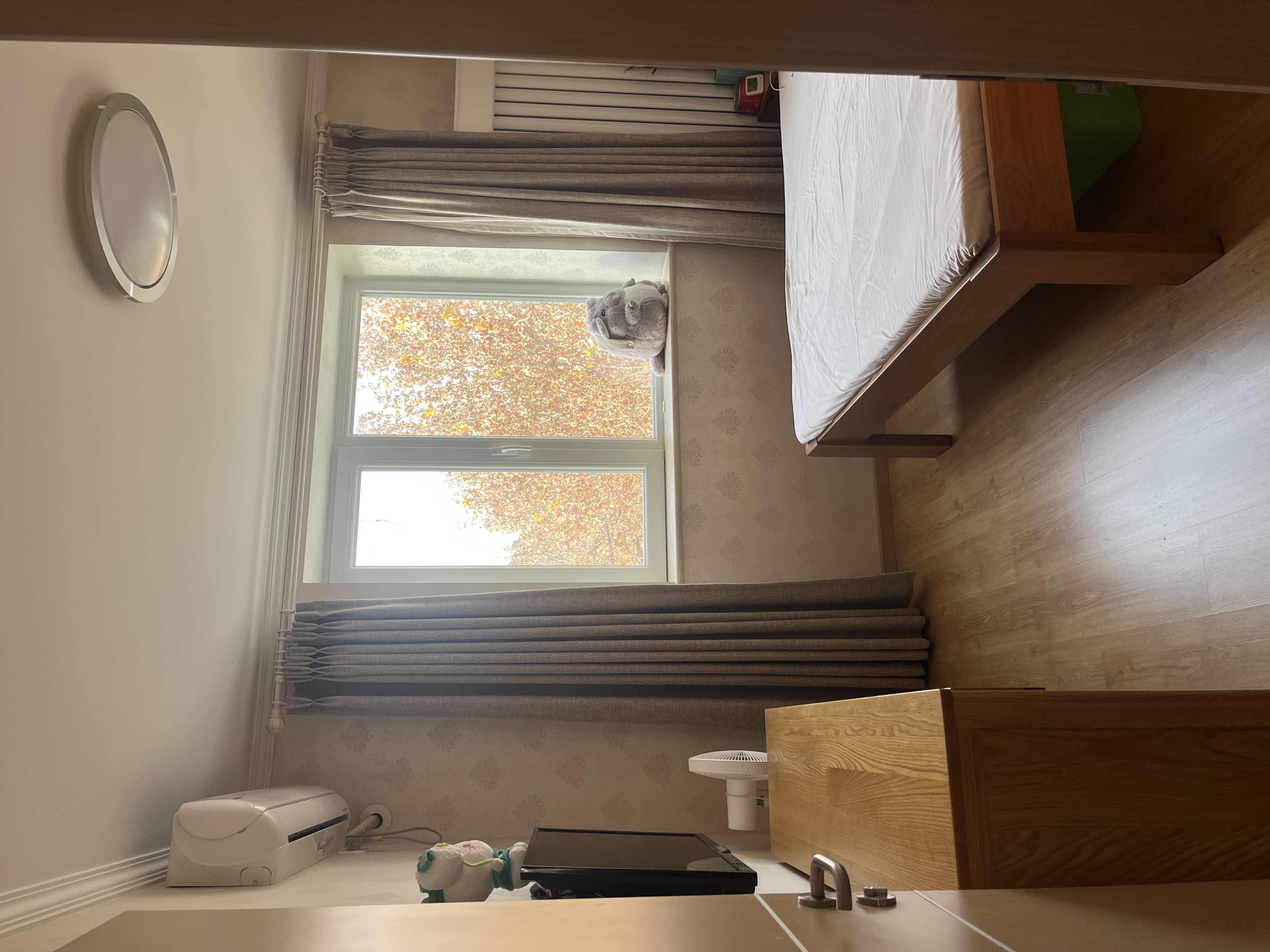 园林小区 随时看房·