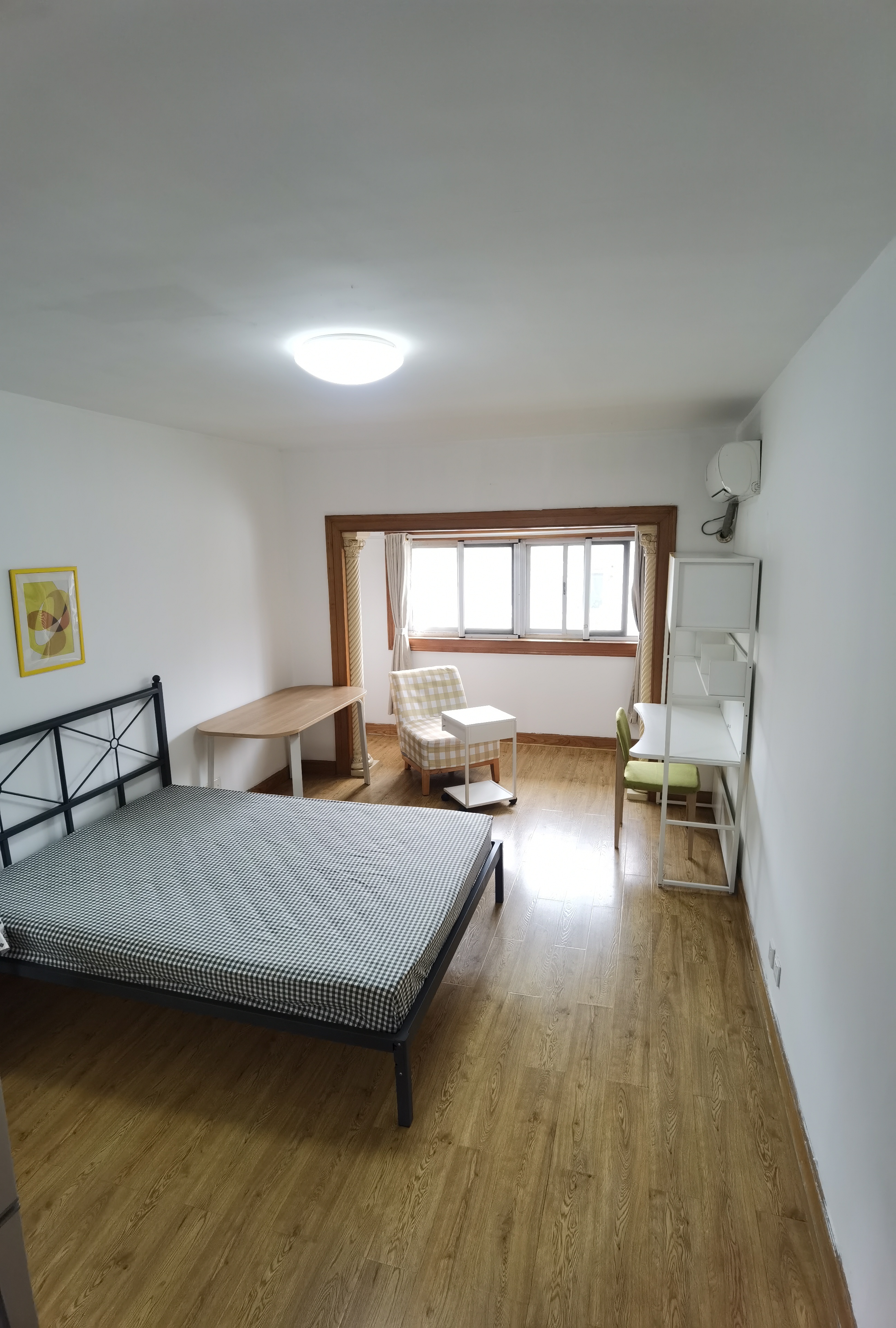 南华苑 4居室 3500元/月