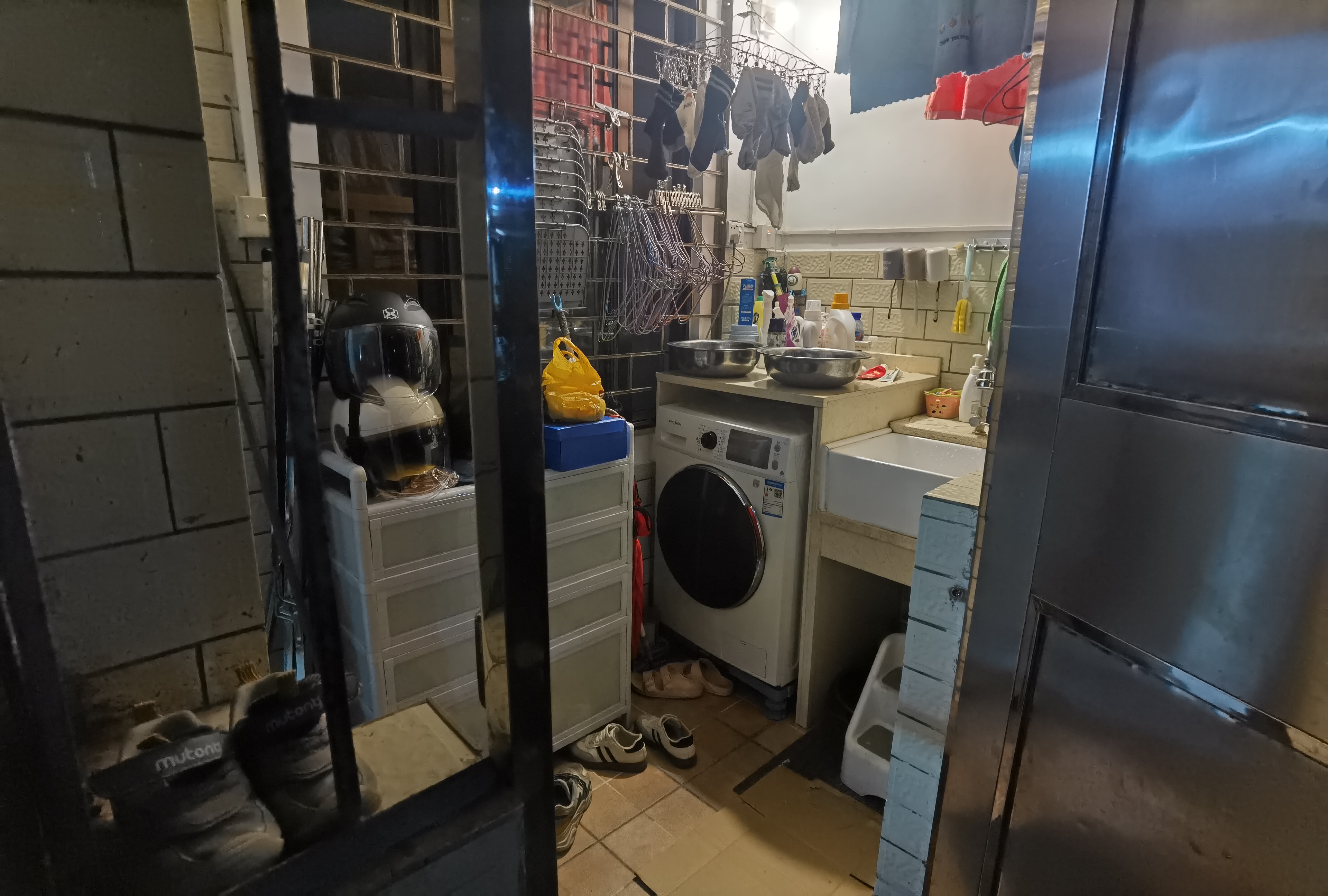 岭南小区 随时看房·