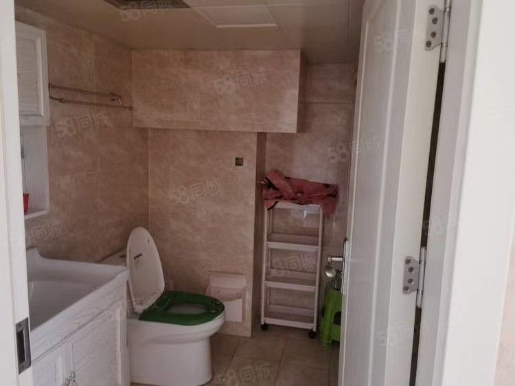 泰富世界城 随时看房·