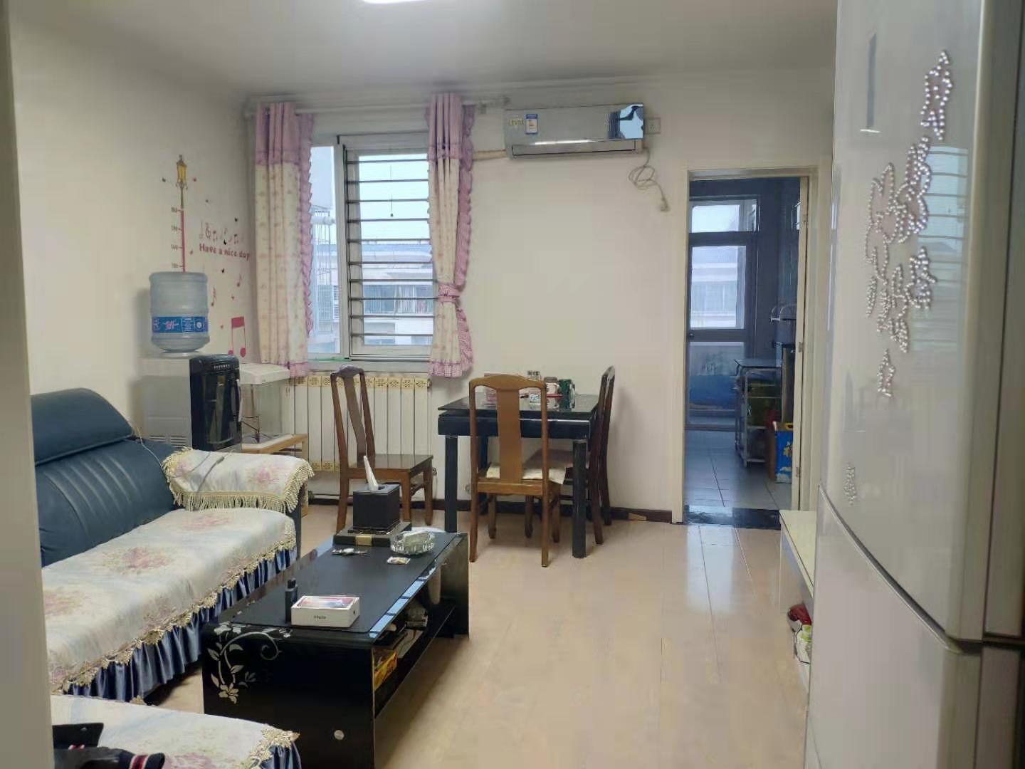 兴海家园 2居室 5000元/月