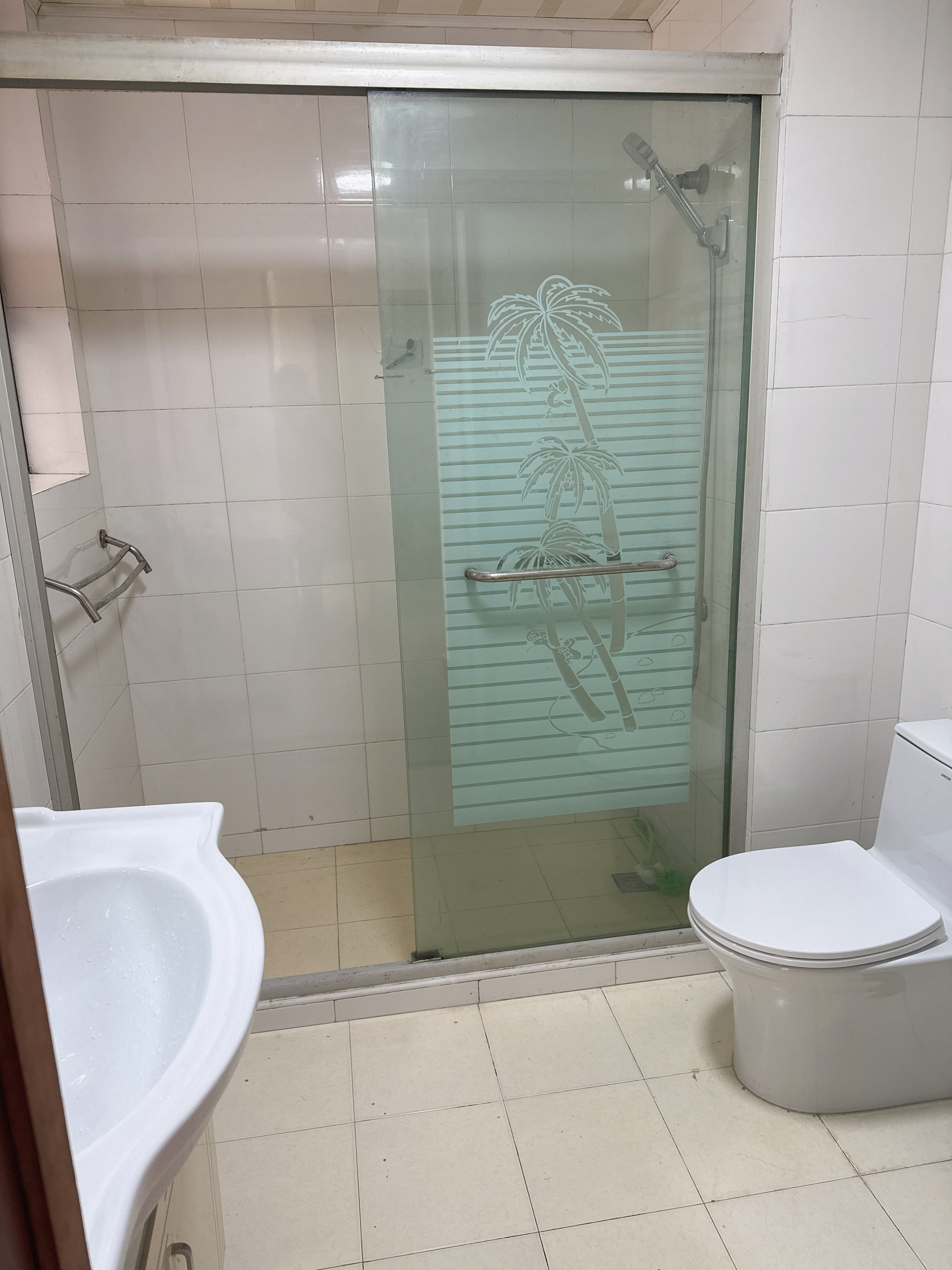 地杰国际三期 随时看房·