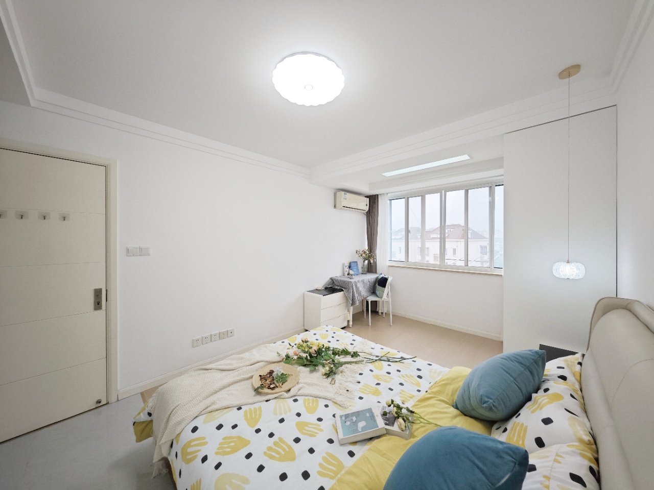 静安新城二区 随时看房·