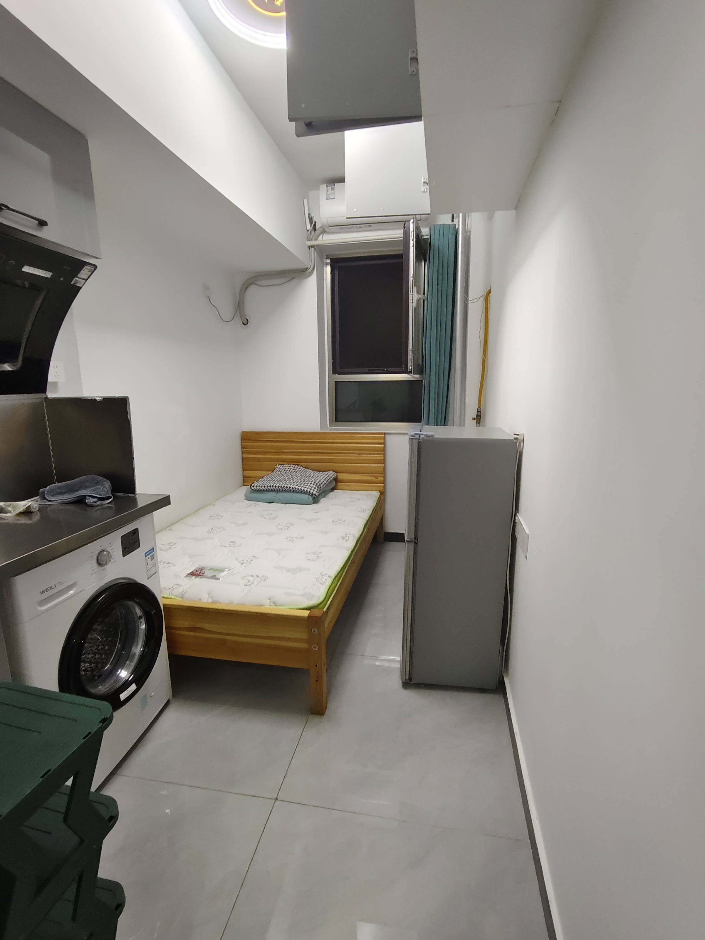 半壁店 1居室 1800元/月