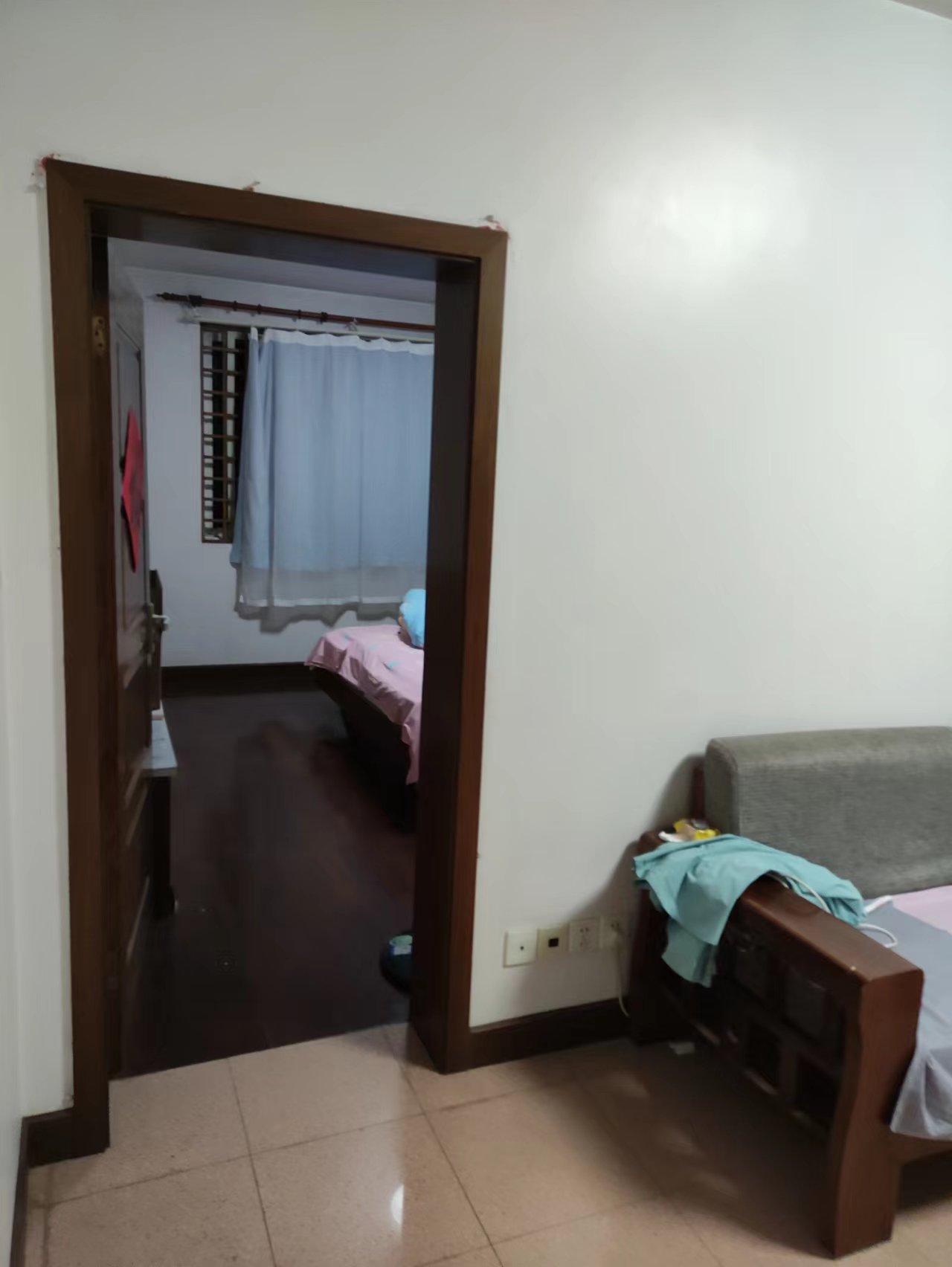 嘉源 2居室 3300元/月