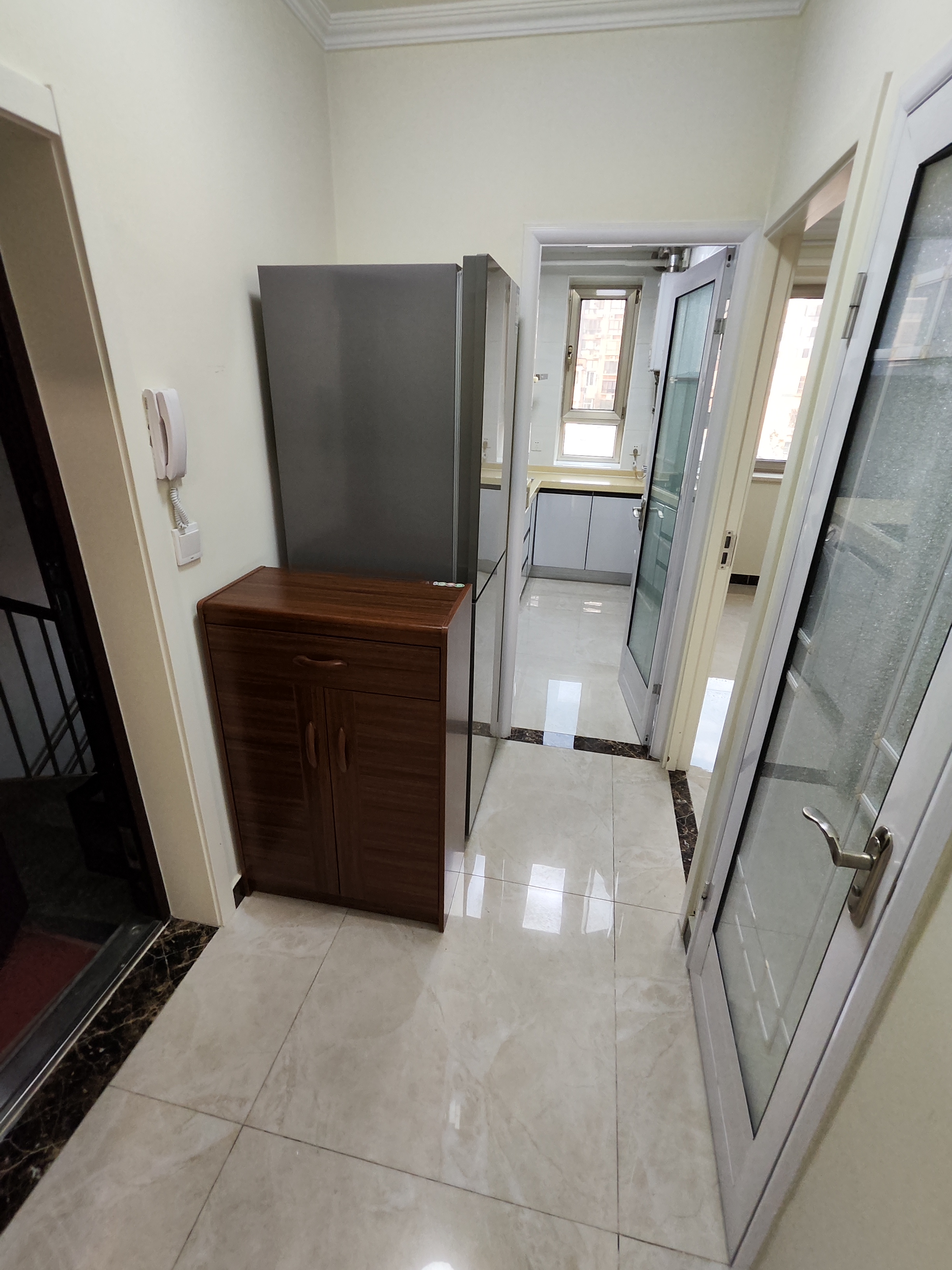 玉桥北里小区 随时看房·