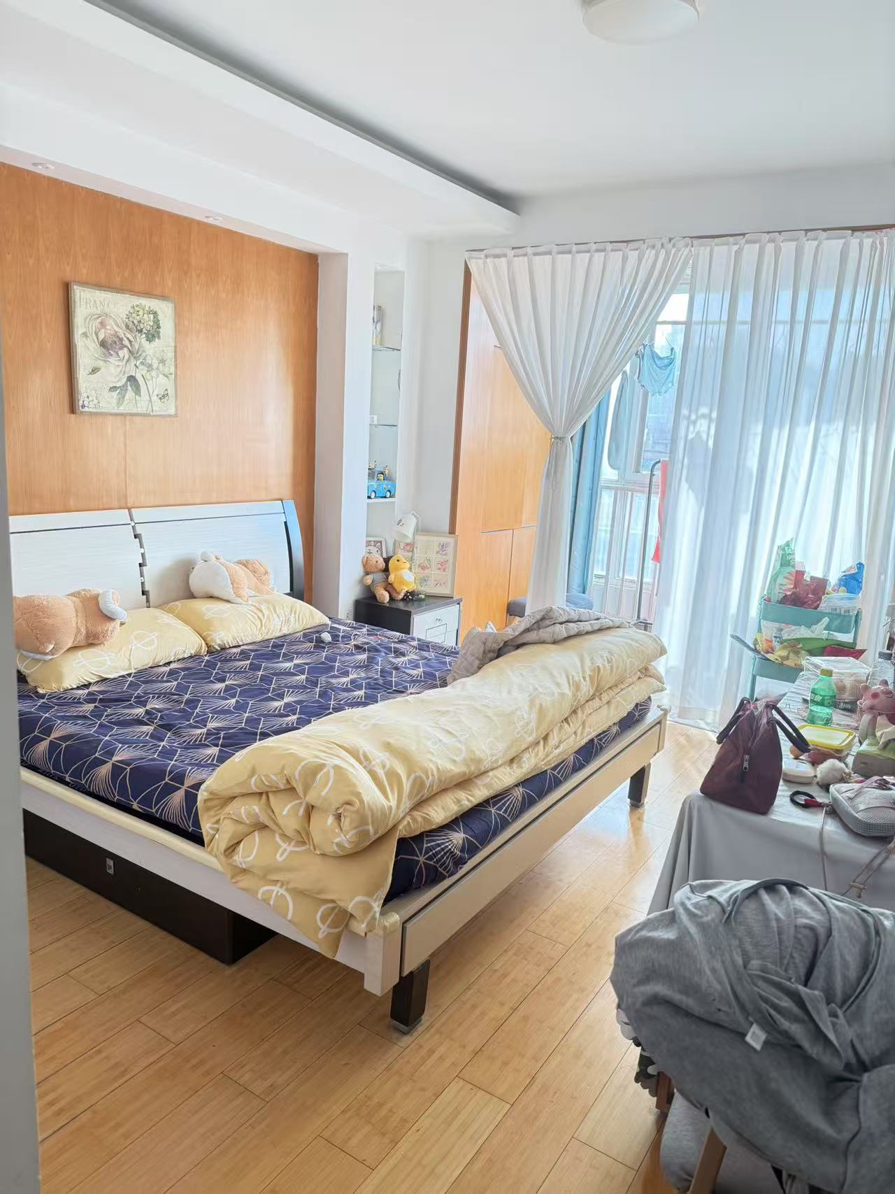 御景山小区北区 5居室 330元/月