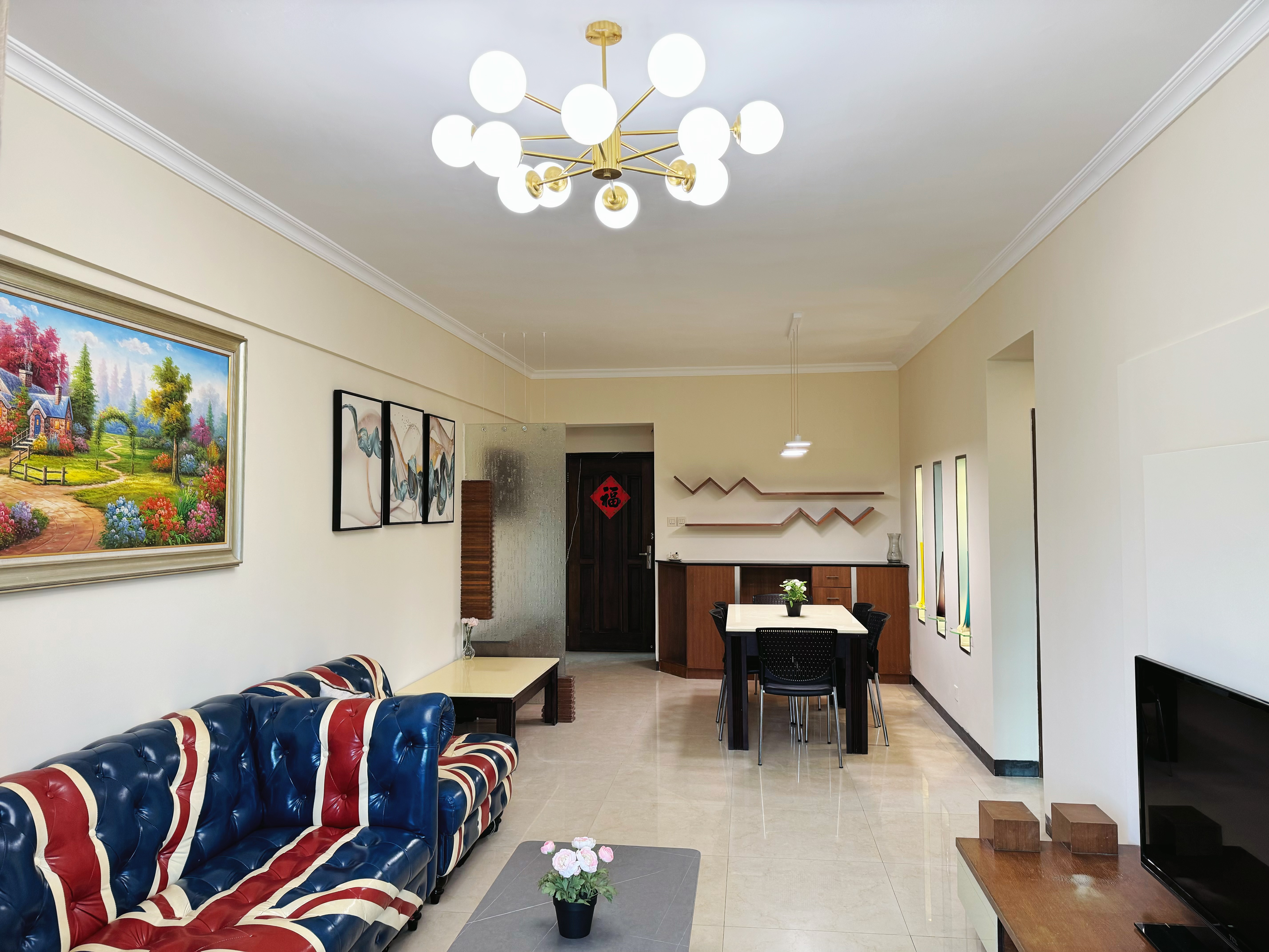 华建小区 随时看房·