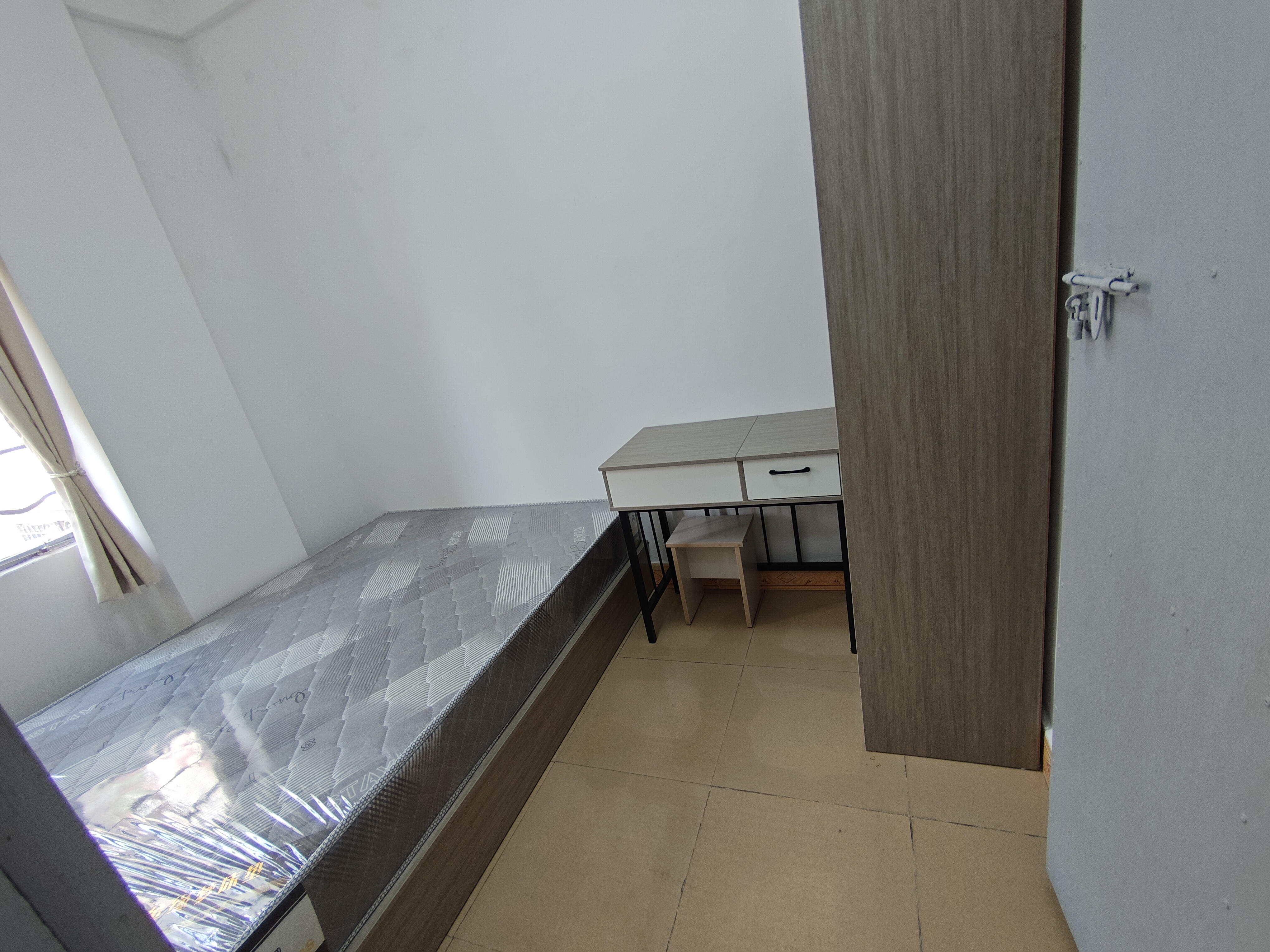 白云区鸦岗东布十一巷20号 随时看房·