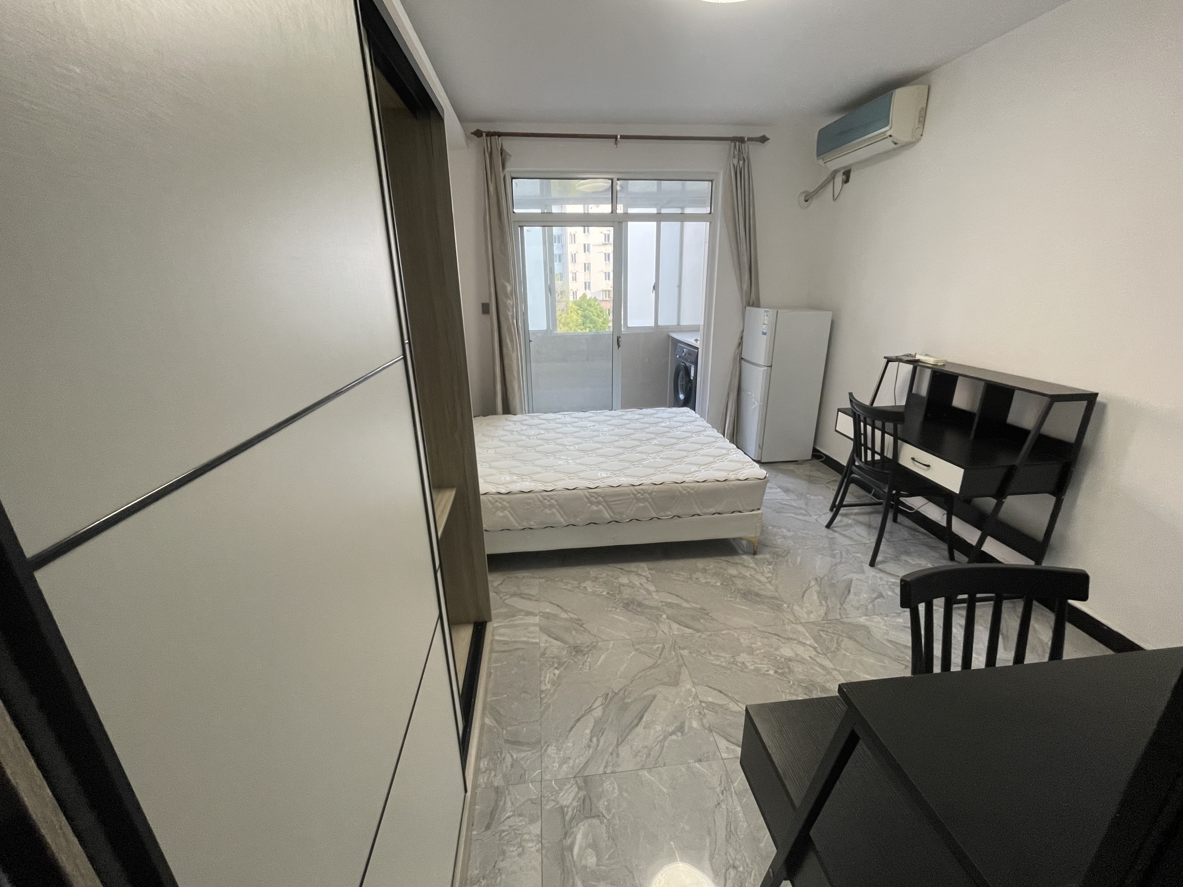 博学家园 1居室 3280元/月