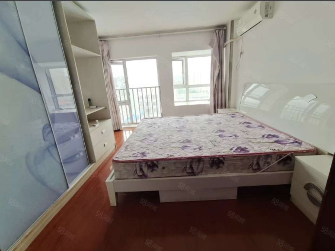 U派 2居室 1200元/月