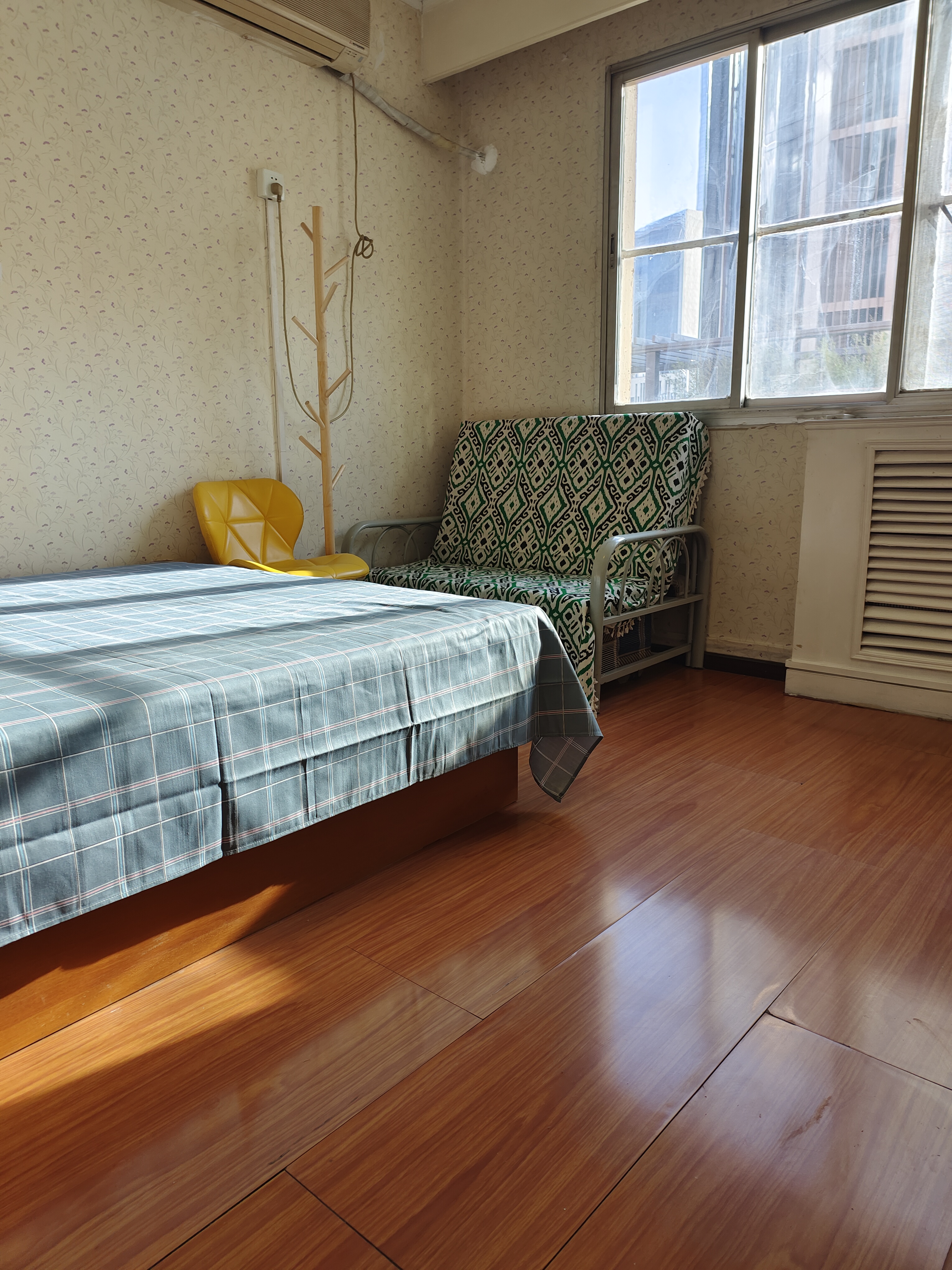 呼家楼关东店北街11号楼 随时看房·