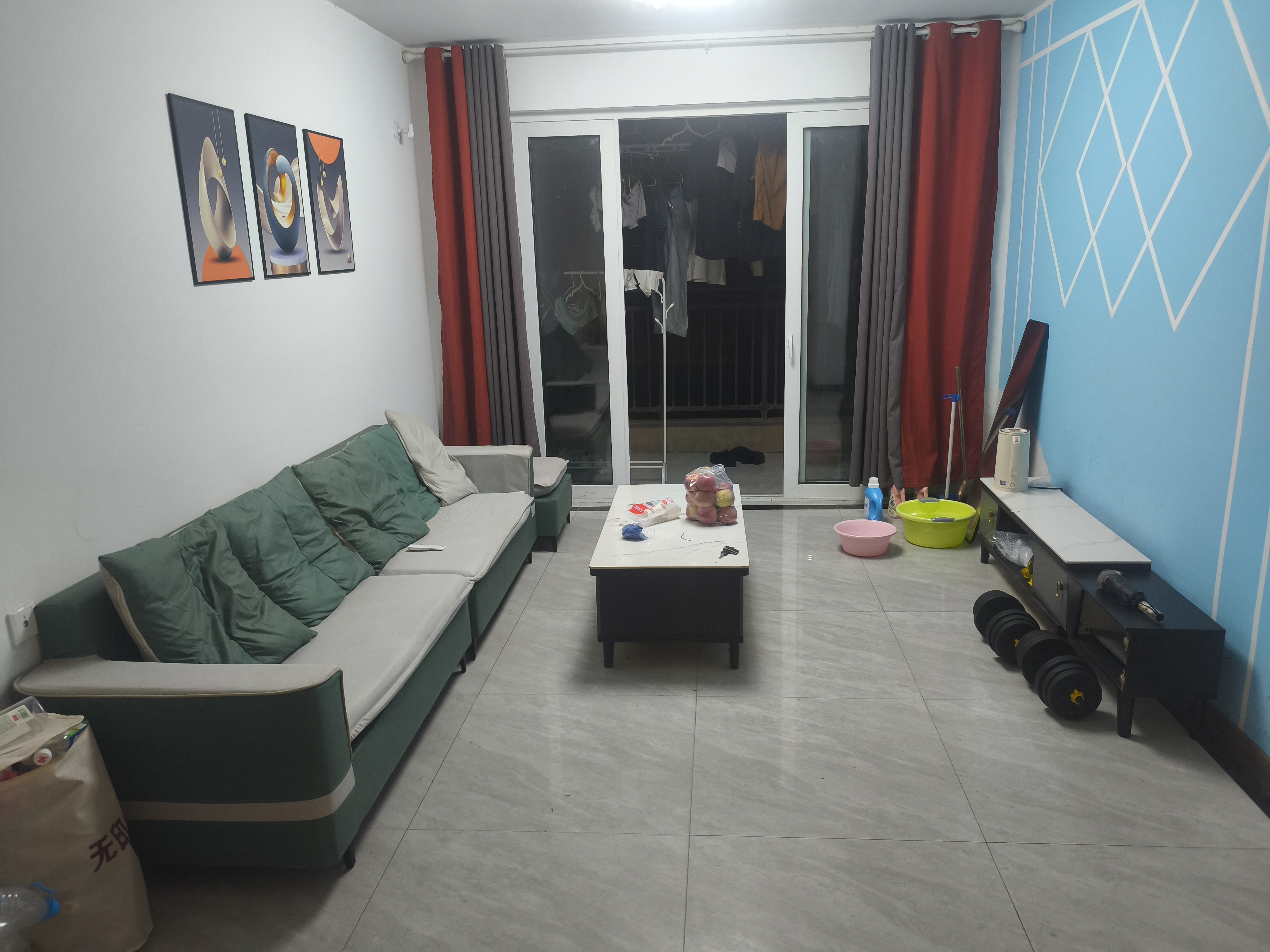 西溪碧桂园 3居室 700元/月