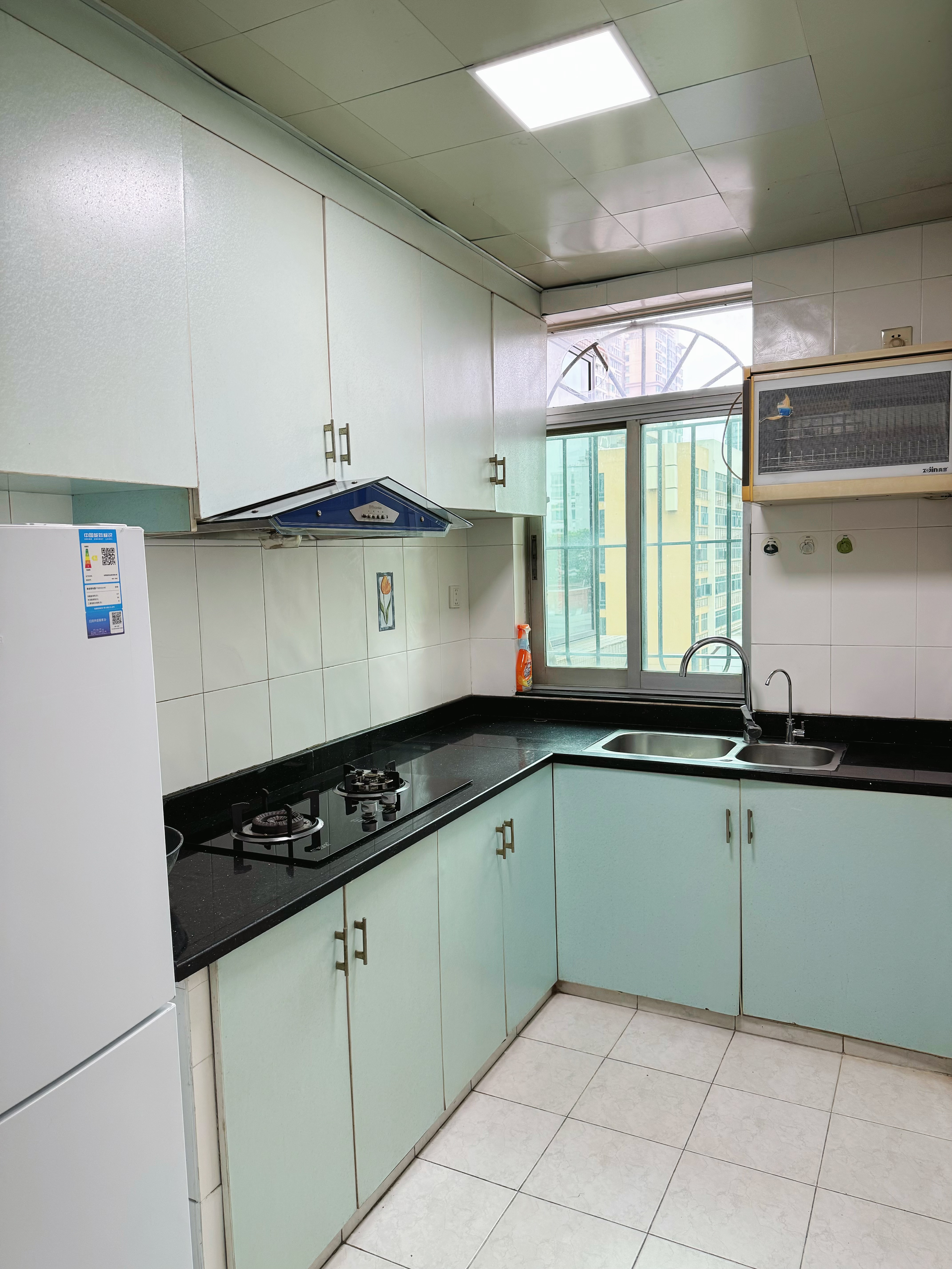 华建小区 随时看房·