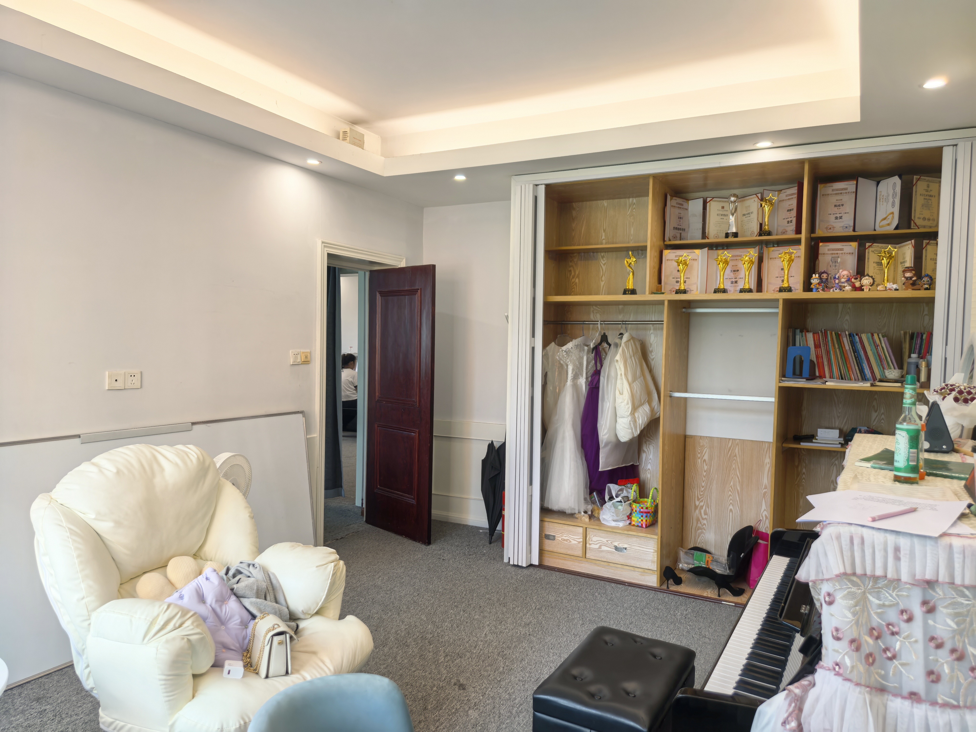 义乌市稠江街道楼下村社区 随时看房·