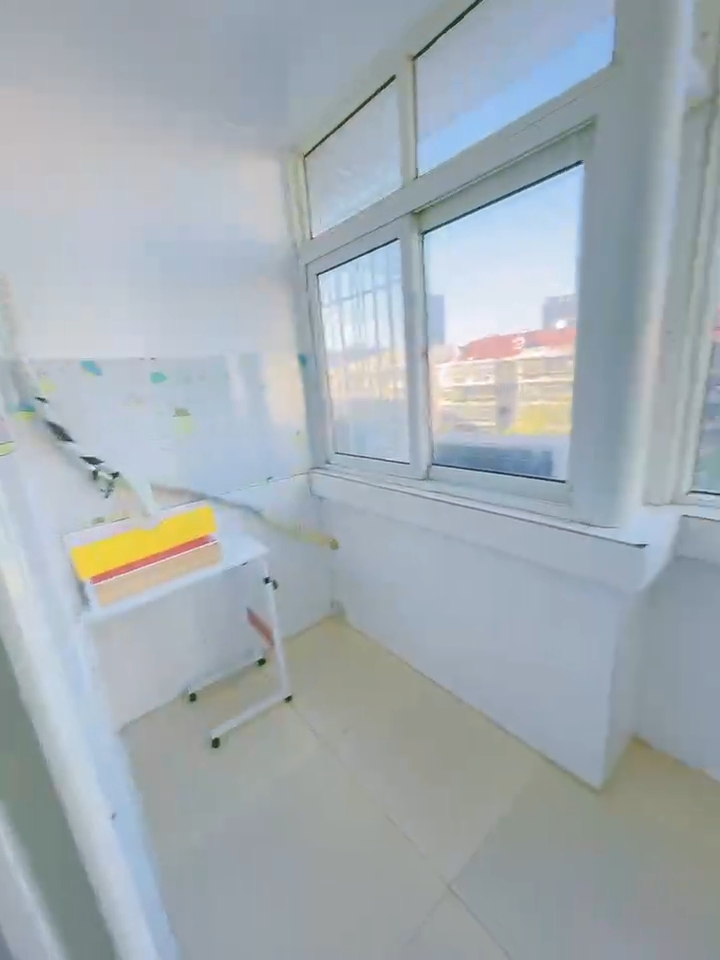 裕阳大厦 随时看房·