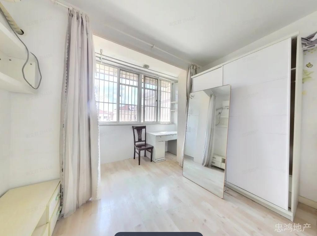 芙二小区 随时看房·