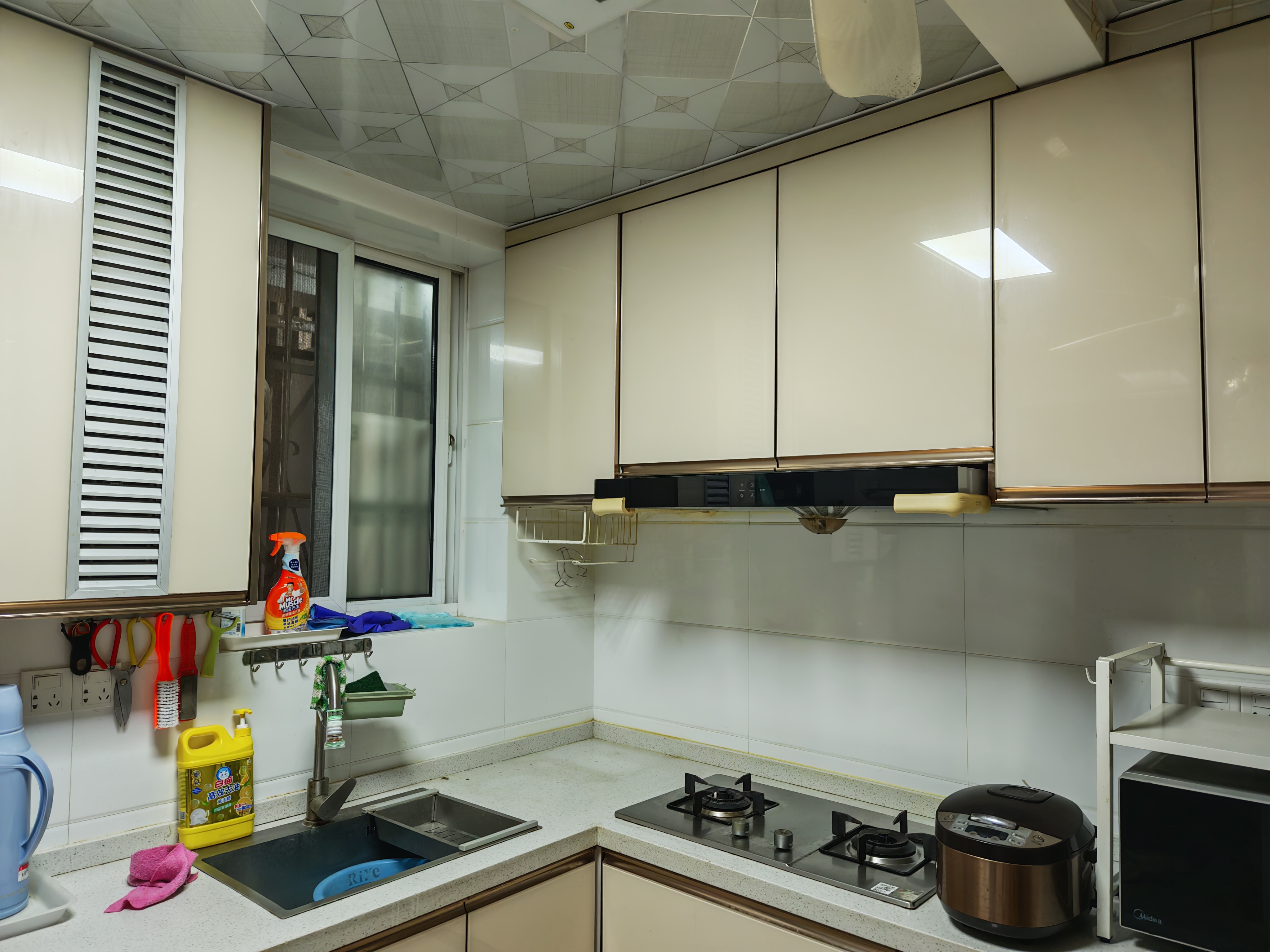 长宁路396弄 随时看房·