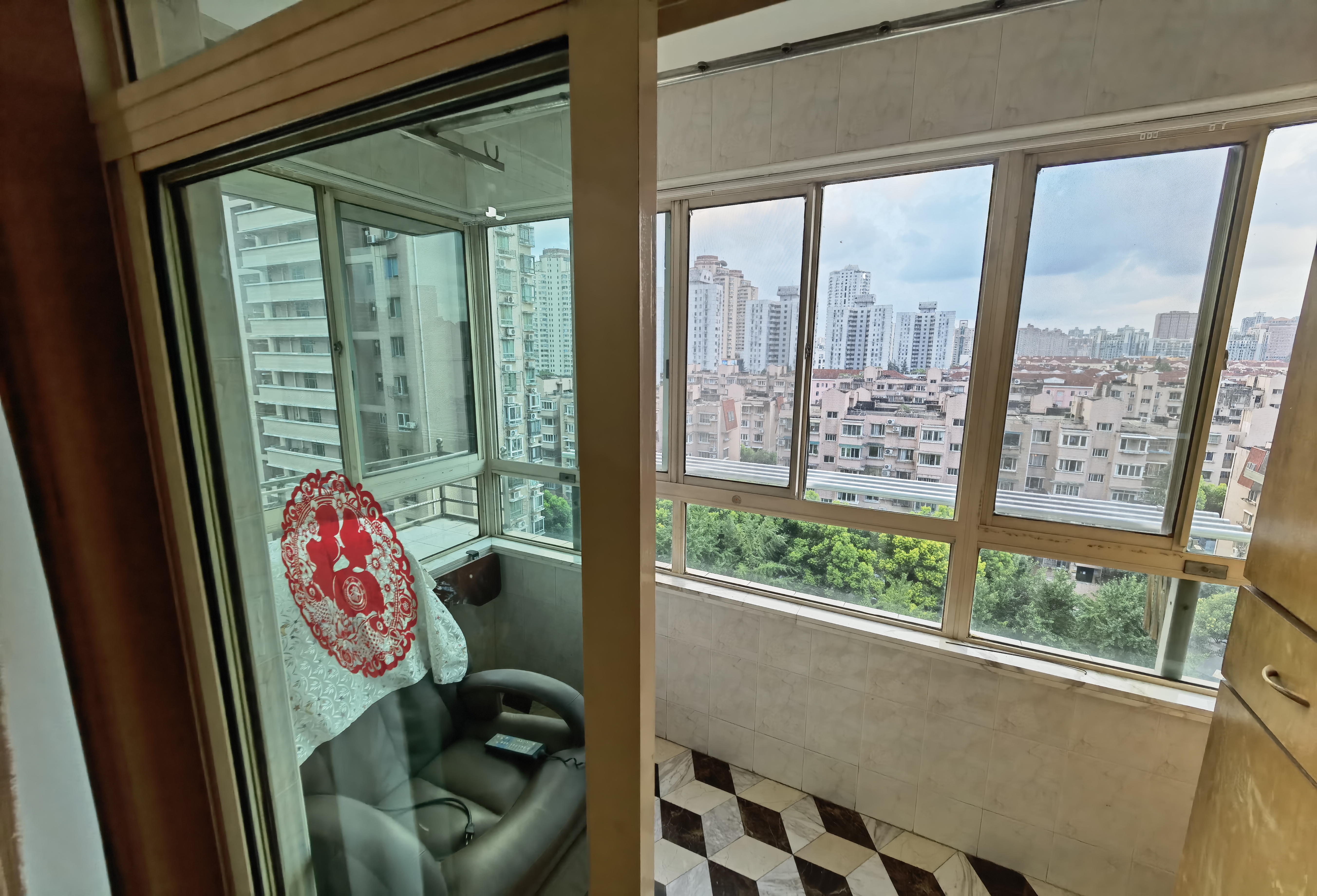 峨海小区 随时看房·