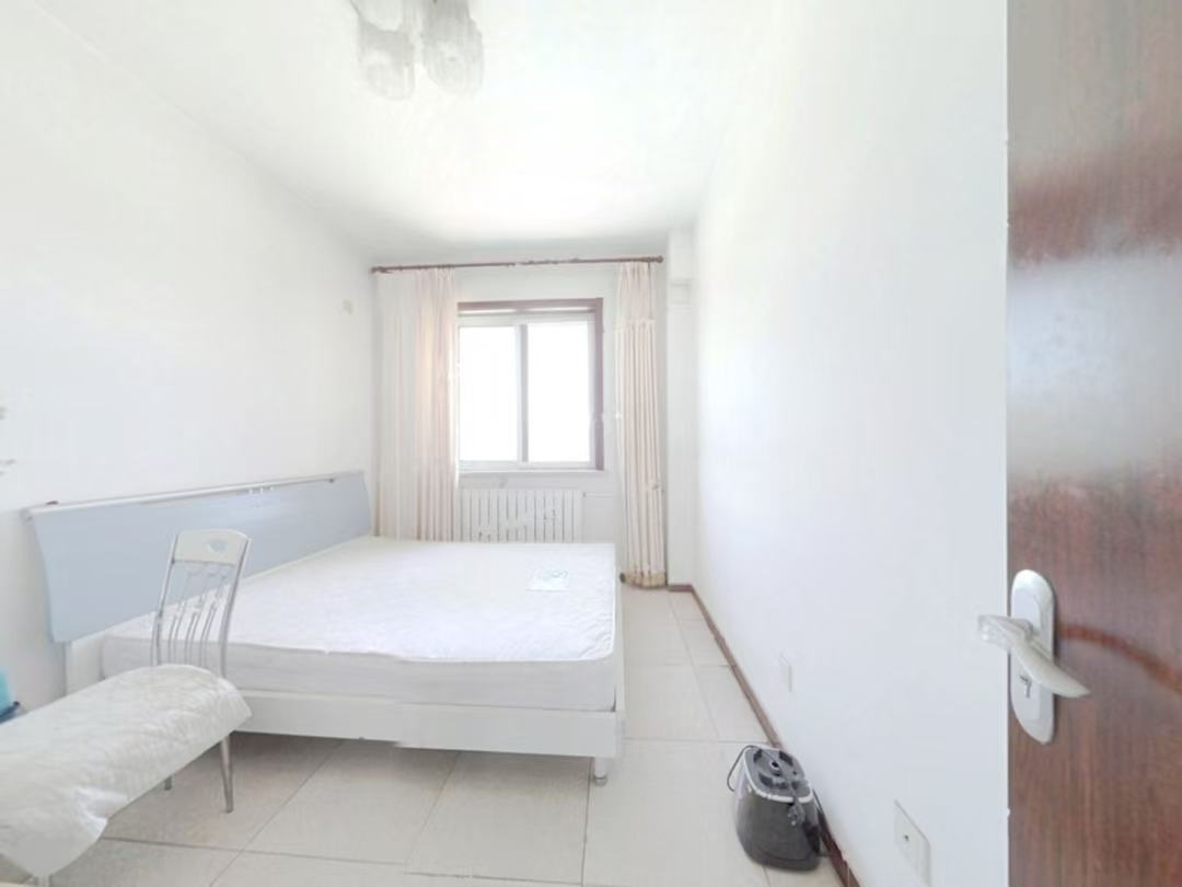 建安里小区 随时看房·